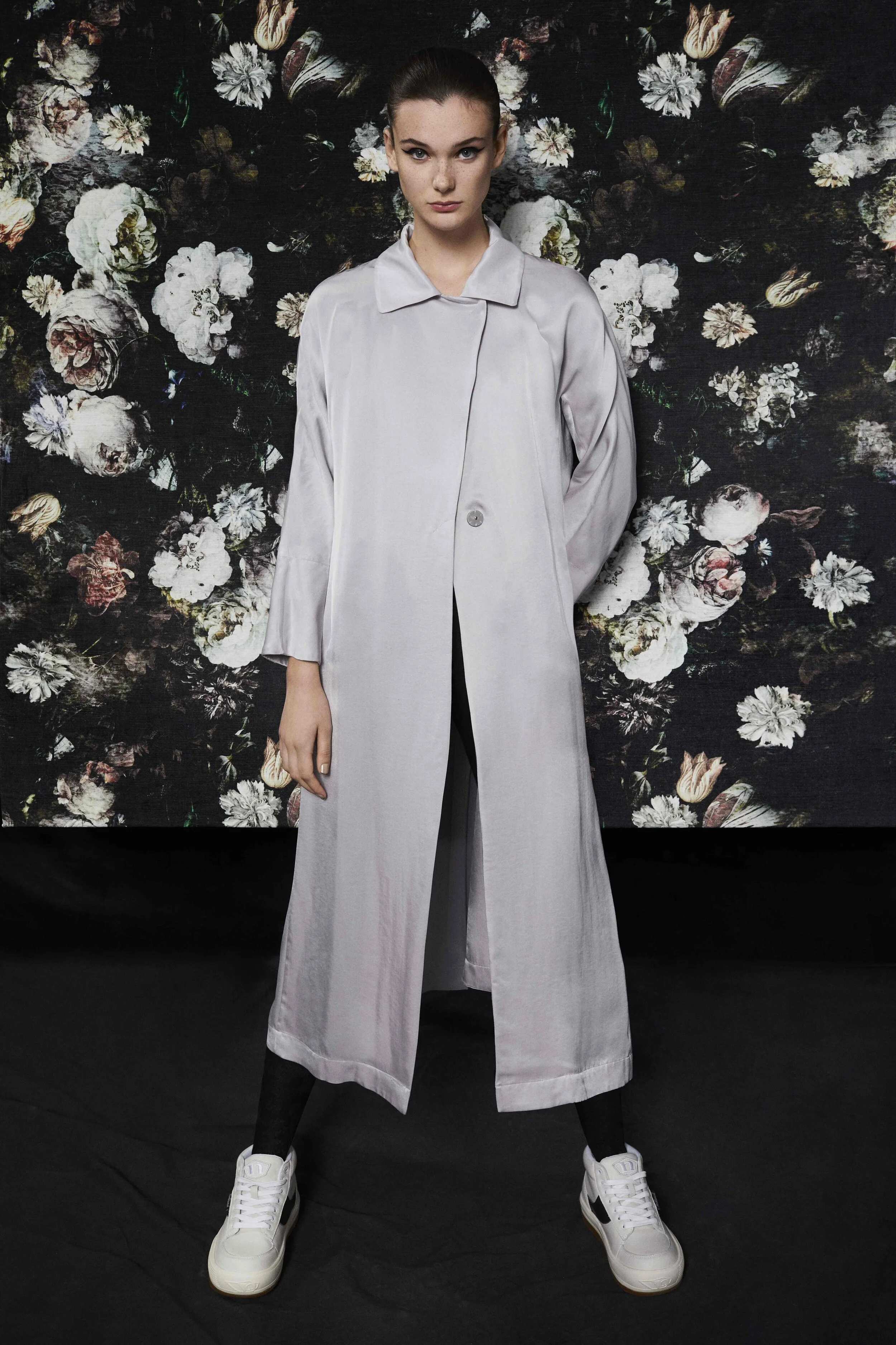 191121_VF_FLOWER ME COVER_LOOK_17_009_2 copy.jpg