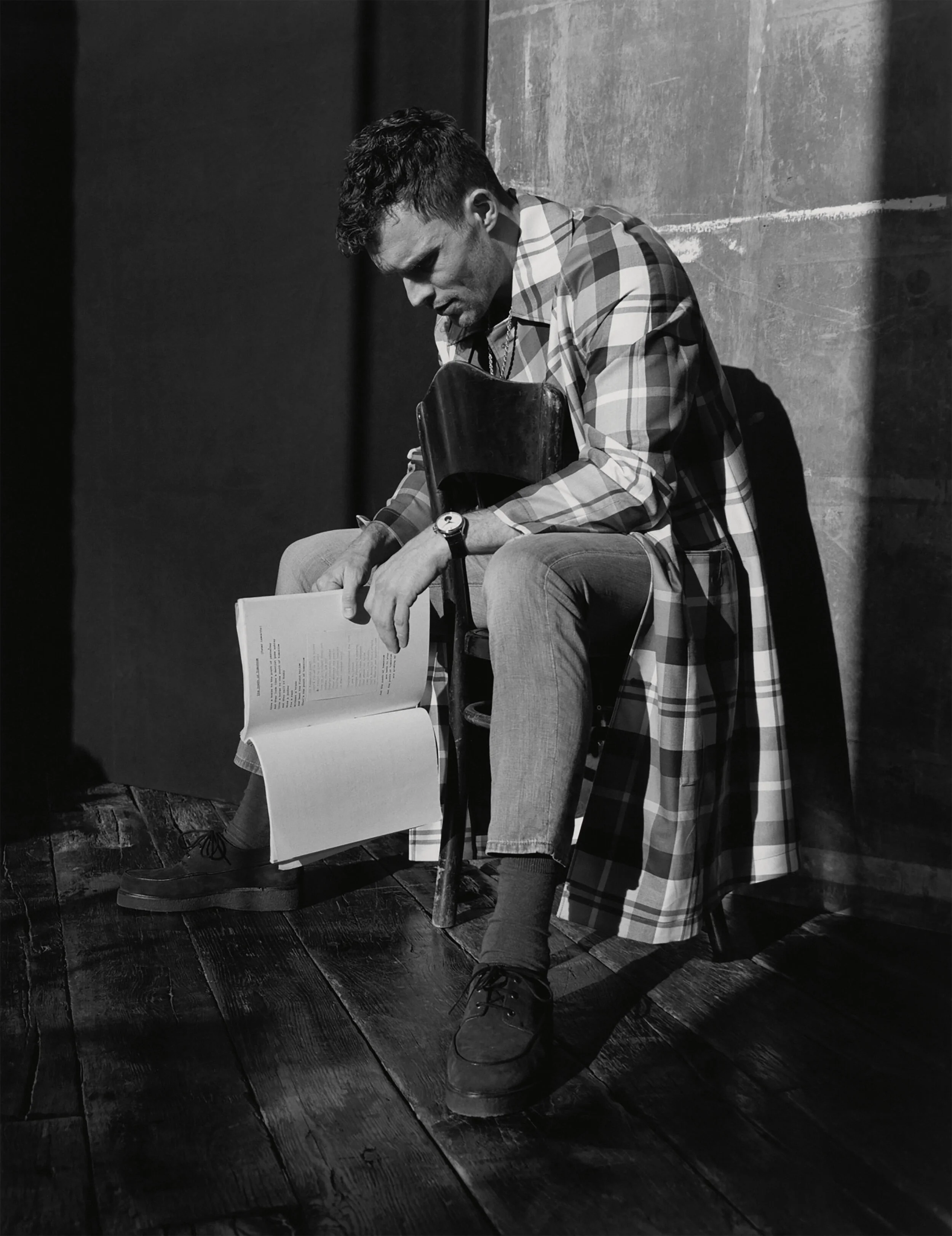 BW_GQ_Style_Ed_Skrein_12090014_F02.jpg