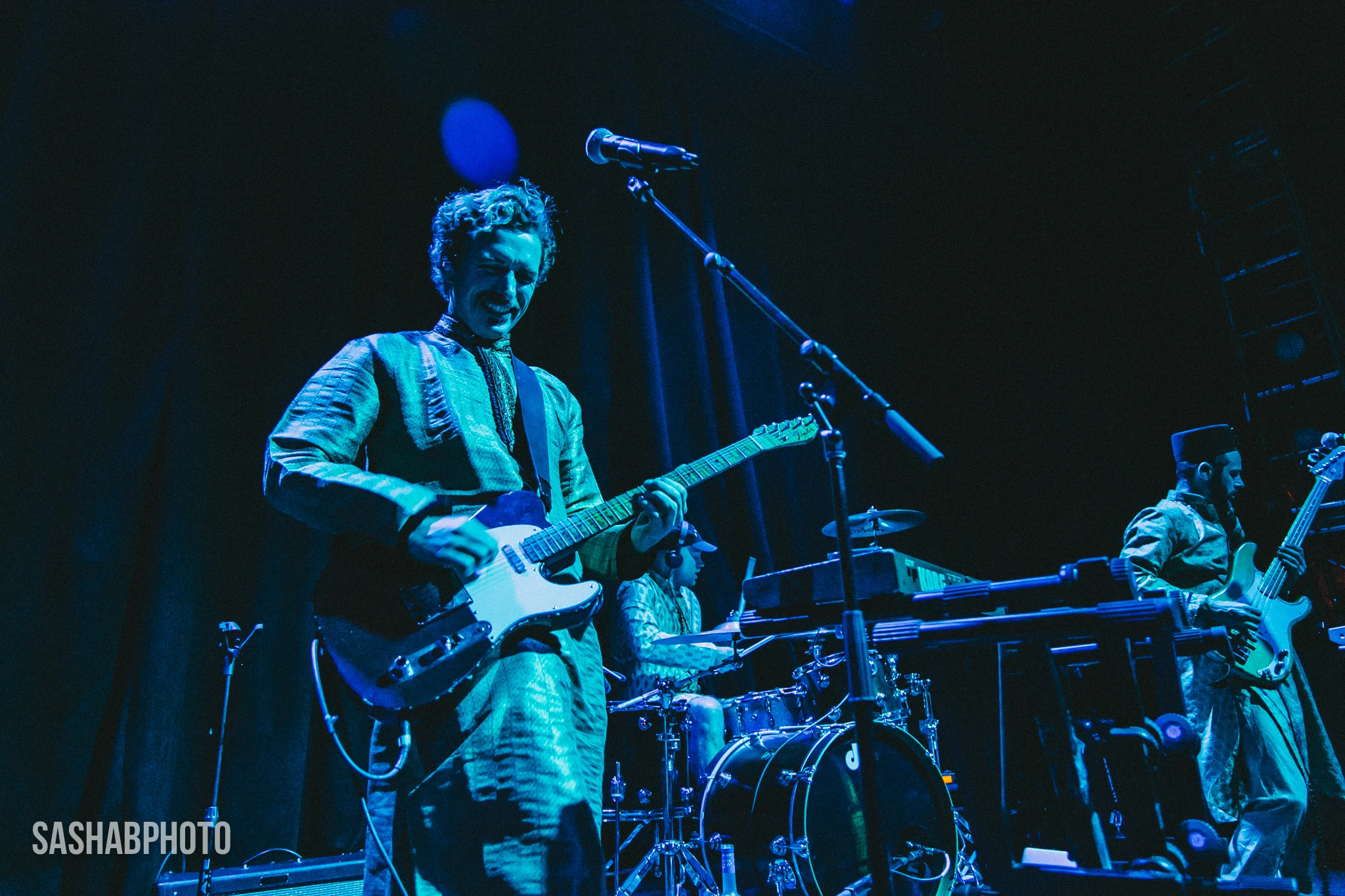 FICTION_WHOMAEWHO_hoy_1114 _0068.jpg