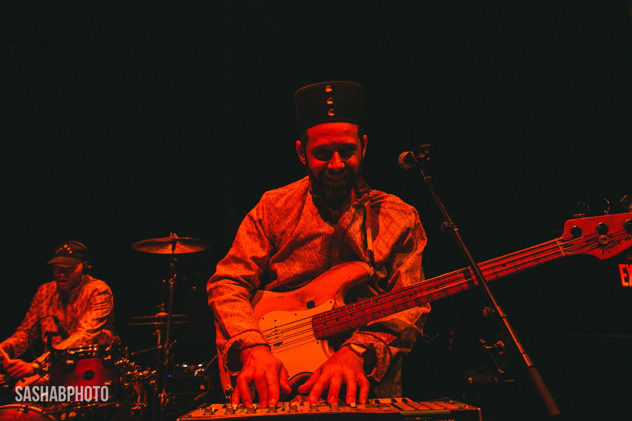 FICTION_WHOMAEWHO_hoy_1114 _0142.jpg