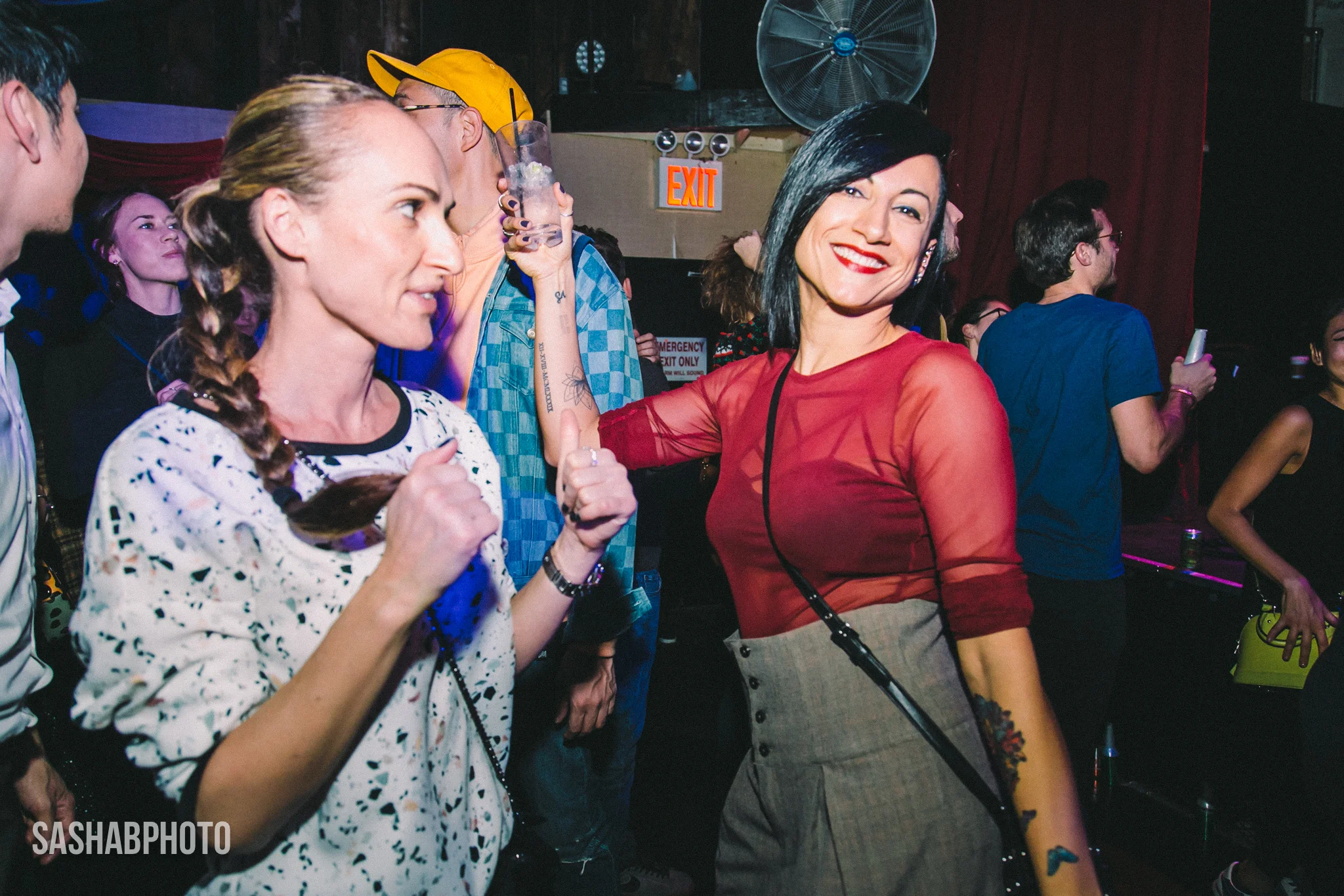 FICTION_WHOMAEWHO_hoy_1114 _0215.jpg