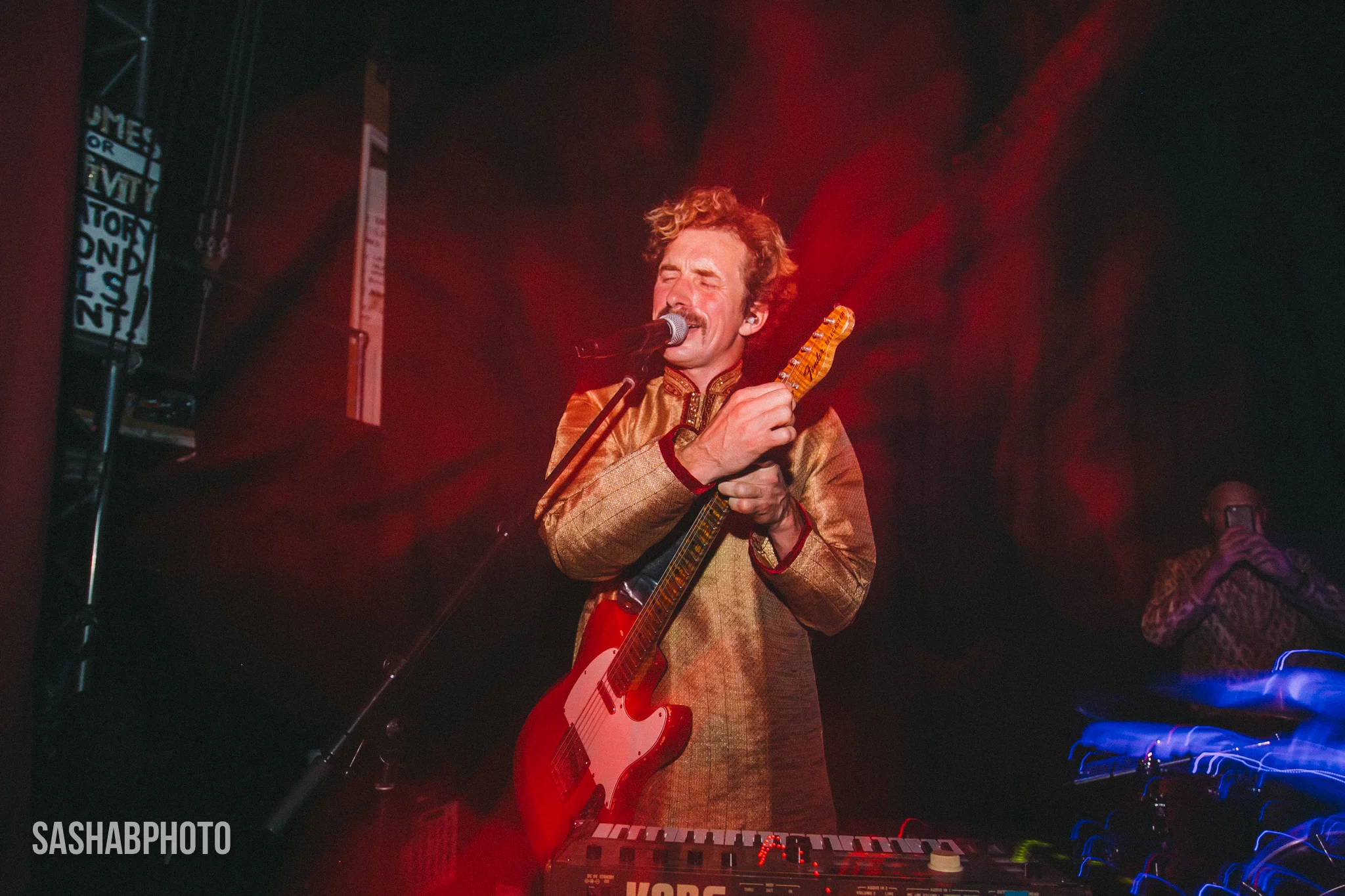 FICTION_WHOMAEWHO_hoy_1114 _0286.jpg
