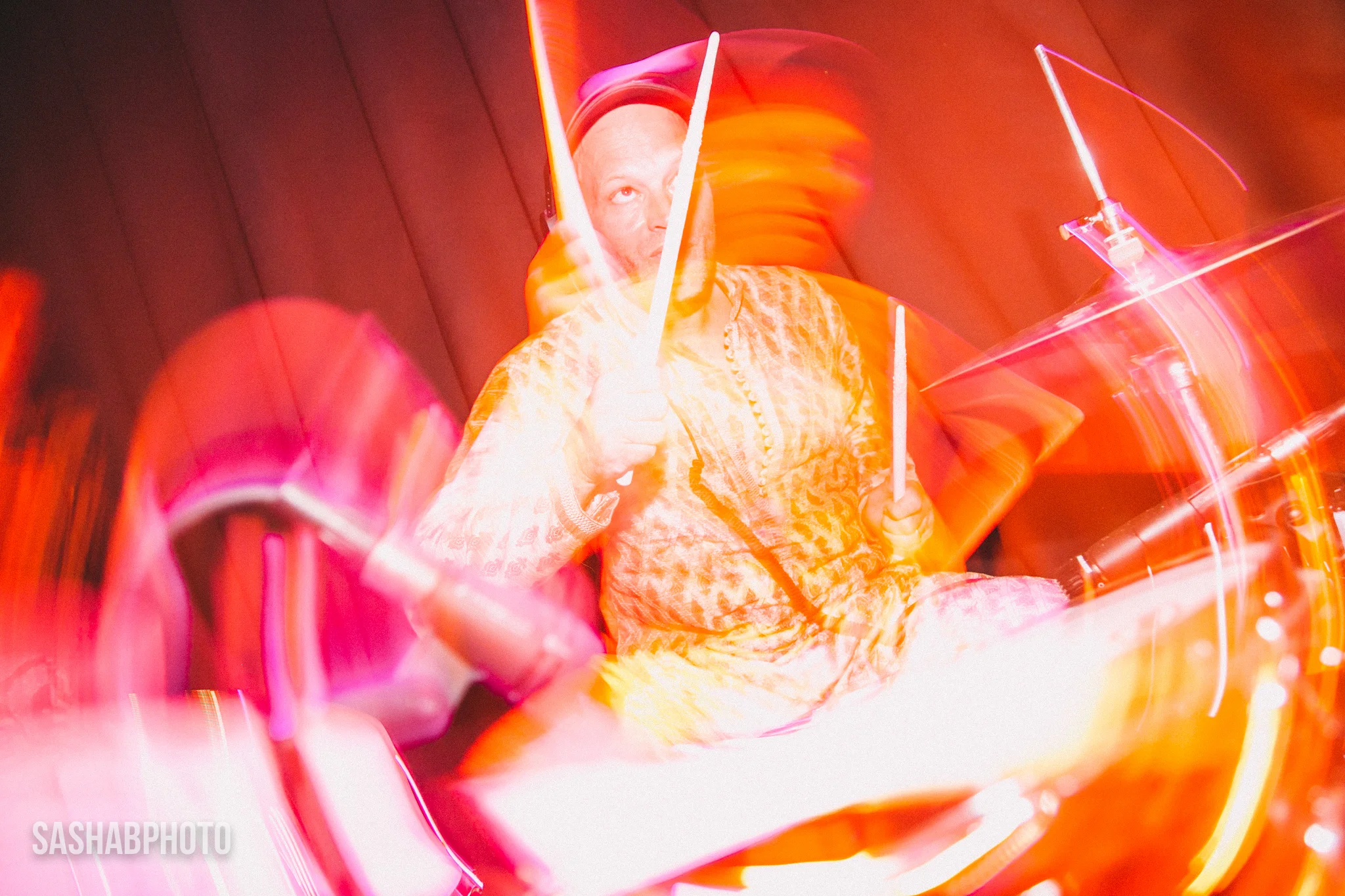 FICTION_WHOMAEWHO_hoy_1114 _0301.jpg