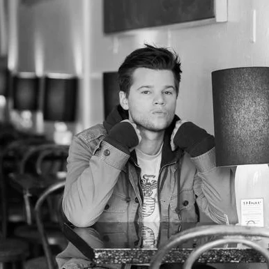 steven grayhm talks set life on 'white chicks'