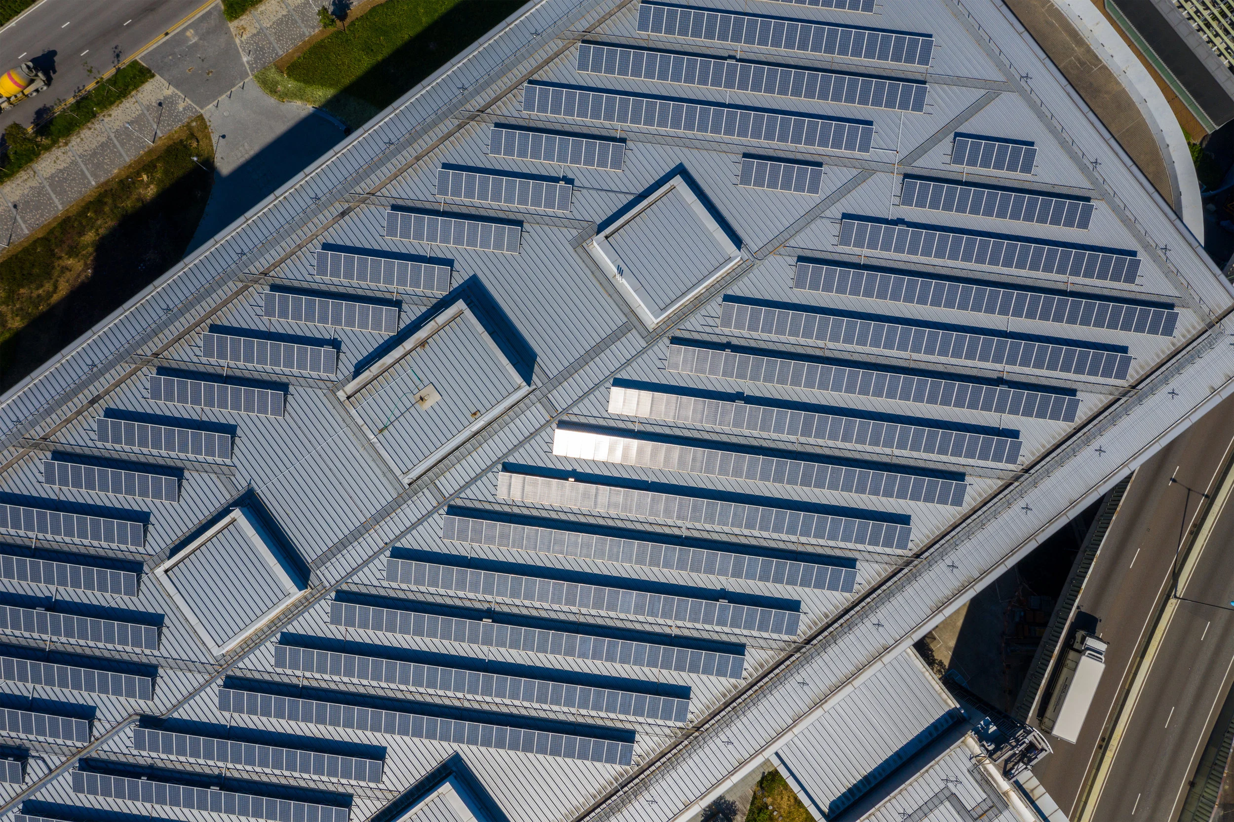 commercialsolar_example_optimussolar_florida.jpeg