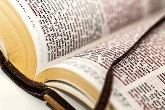 bible01.jpg