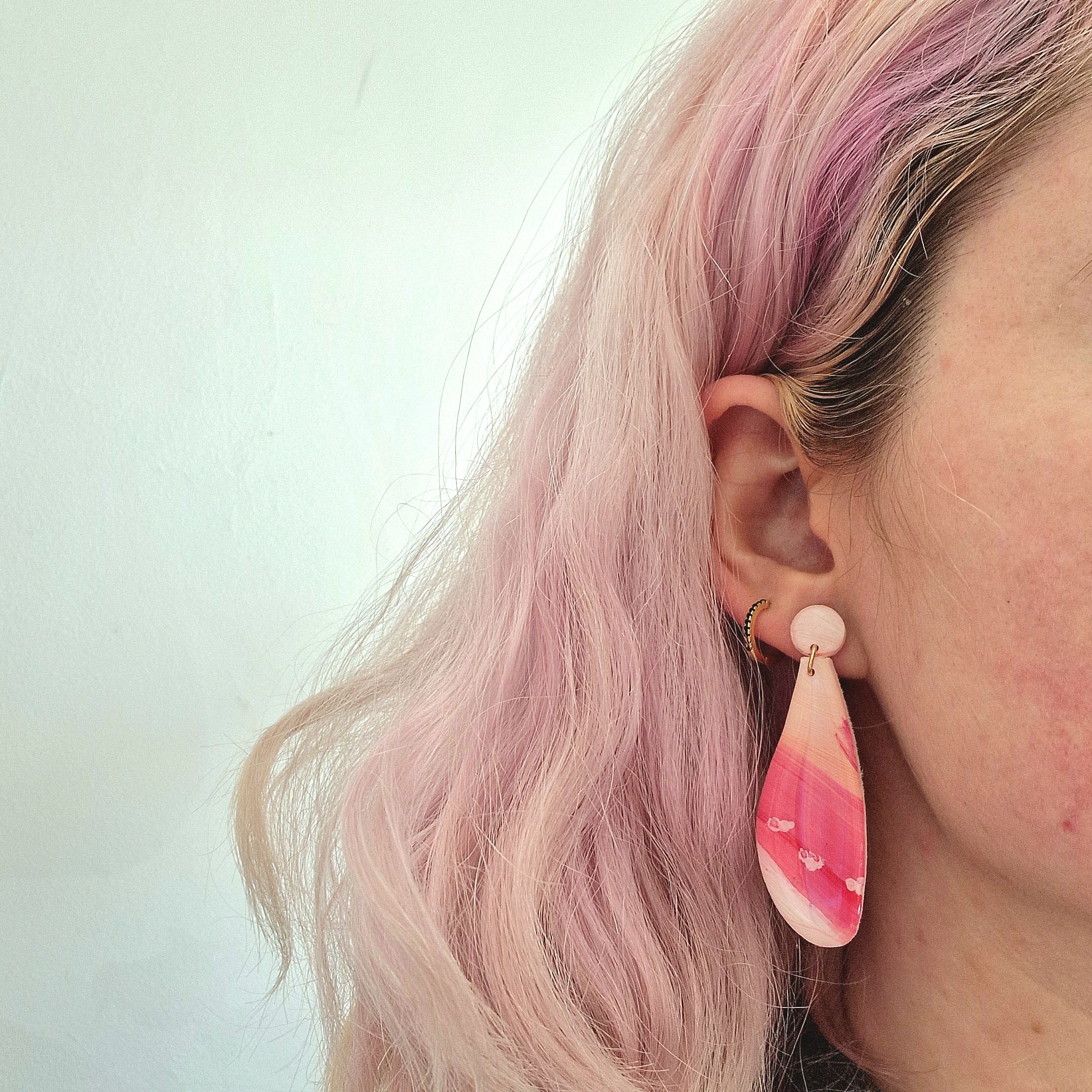 Raspberry Ripple L teardrop1.jpg