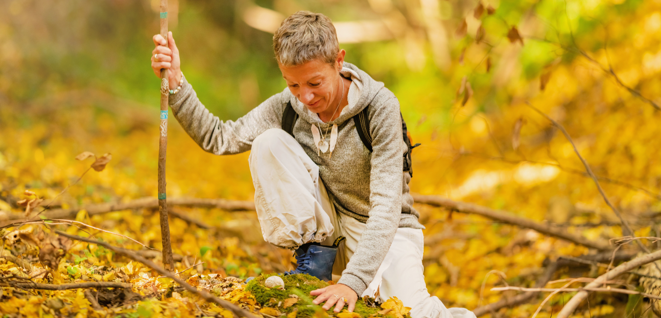 Movement outside to boost happiness and lower stress