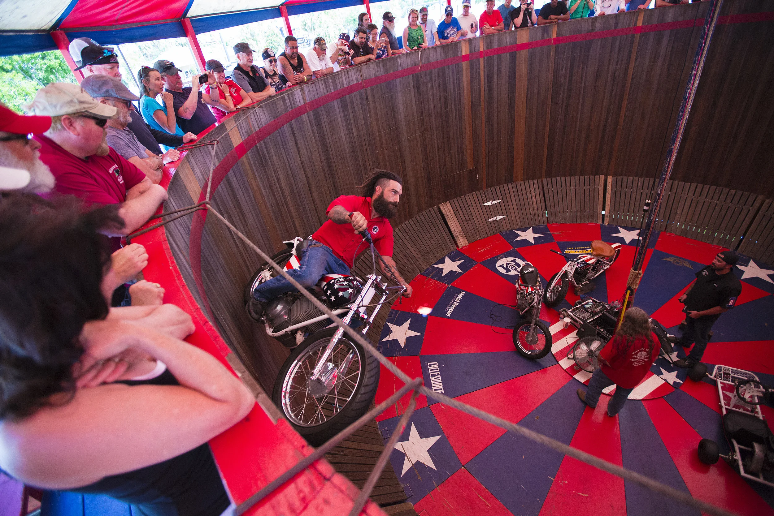 Leesburg Bikefest Fun