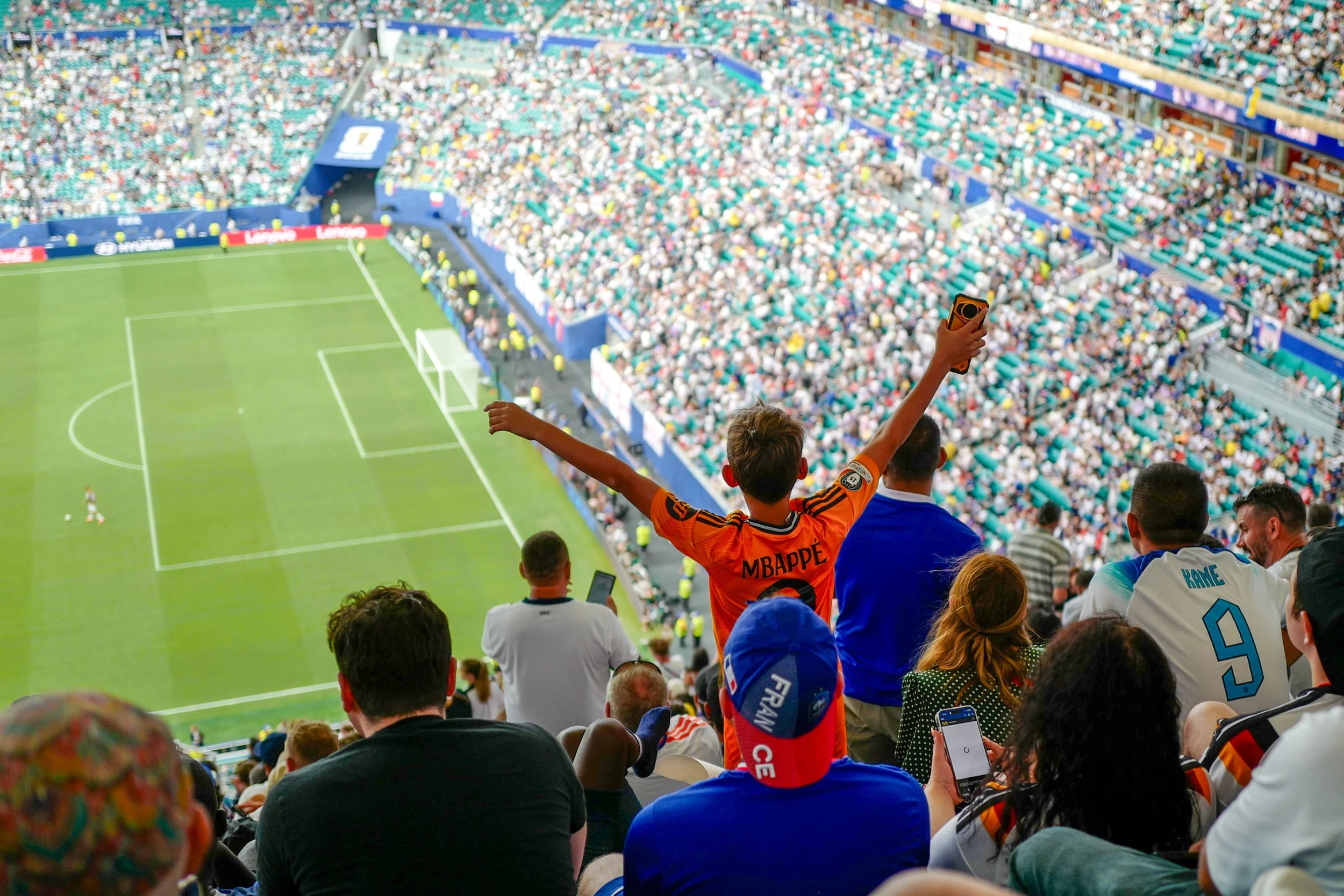 A Night to Remember in Miami: England, France and a Stadium Full of Football