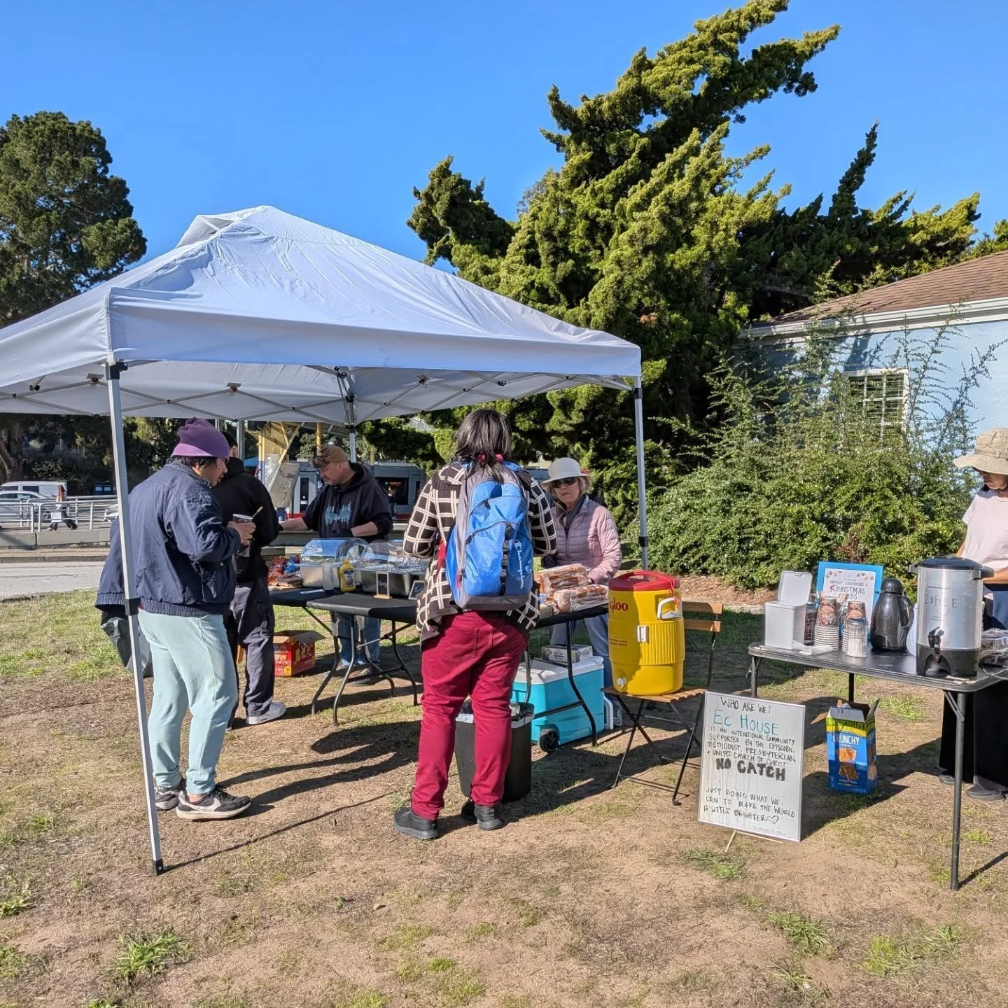 Another beautiful sunny Tuesday serving Free Coffee and Sandwiches to the SFSU community and our neighbors with the help and support of local church volunteers and grants.