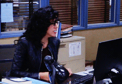 tumblr_n5cjxjNuPA1qatzuvo5_r1_250.gif