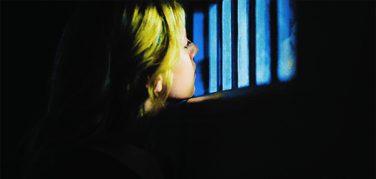 Ya trapped, girl.