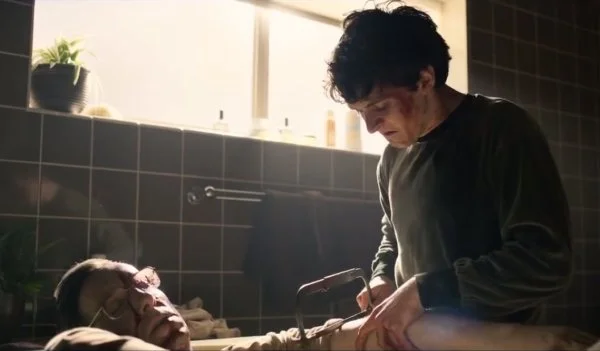 black-mirror-5.jpg