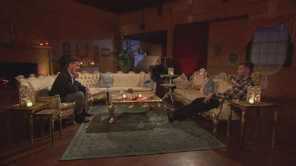 A Lounge of Lukes