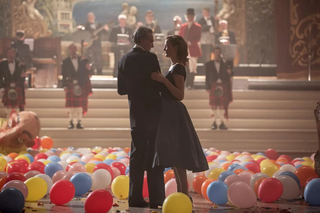phantomthread015_orig.jpg