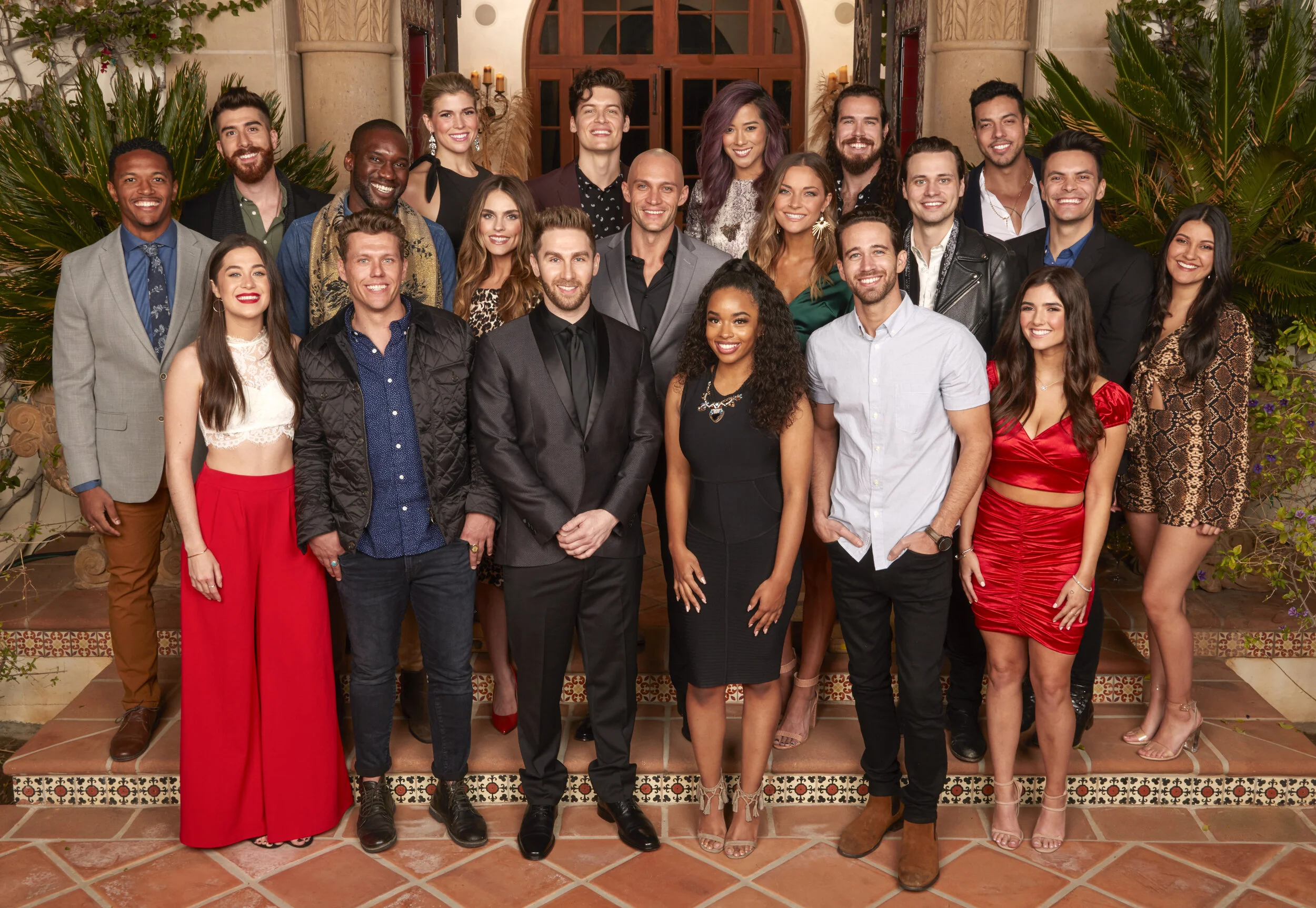 The Bachelor Presents: Listen To Your Heart - First Impressions