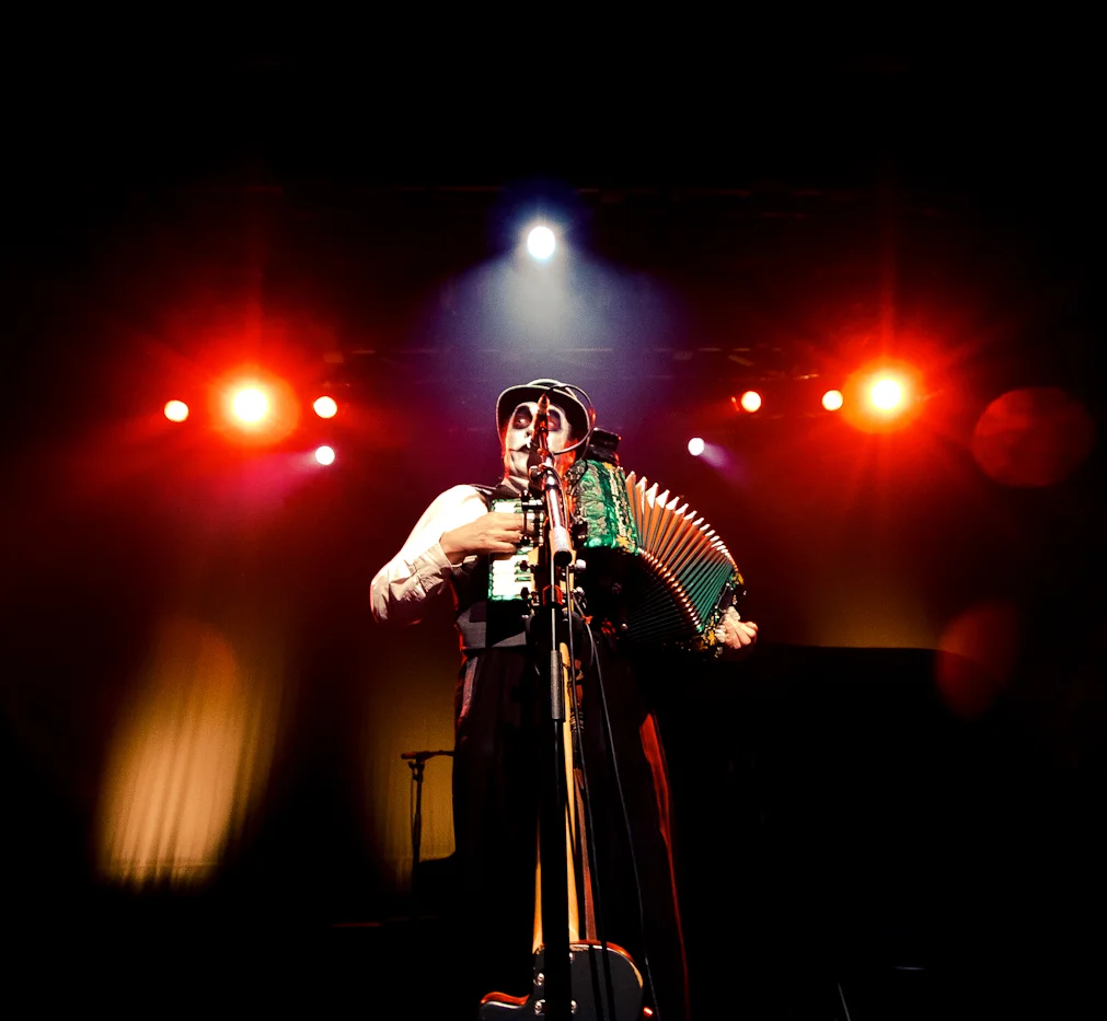 The_Tiger_Lillies_AndrejLamut_1.jpg