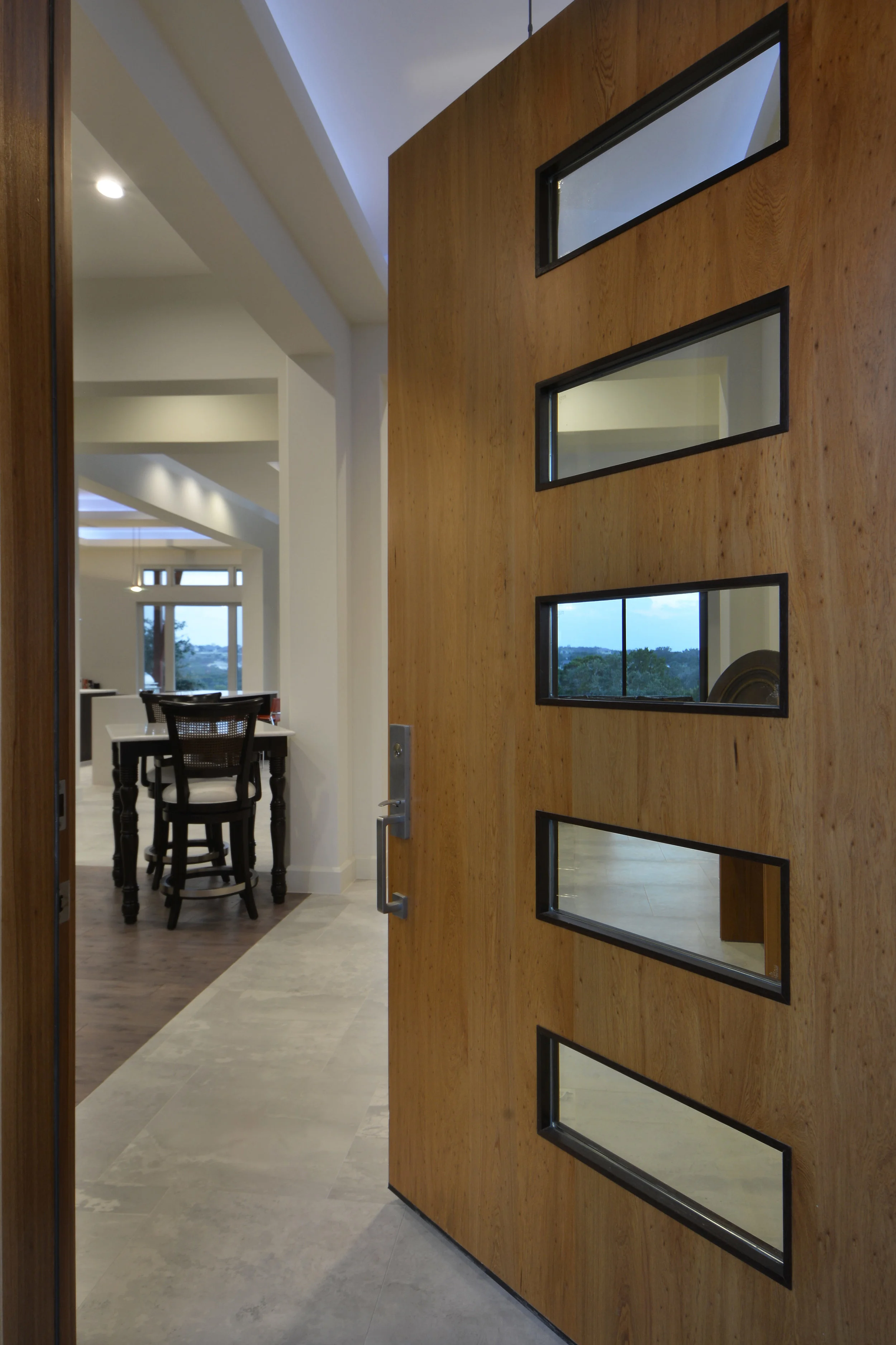 8616 Bellancia Dr-print-022-Foyer 03-2801x4200-300dpi.jpg