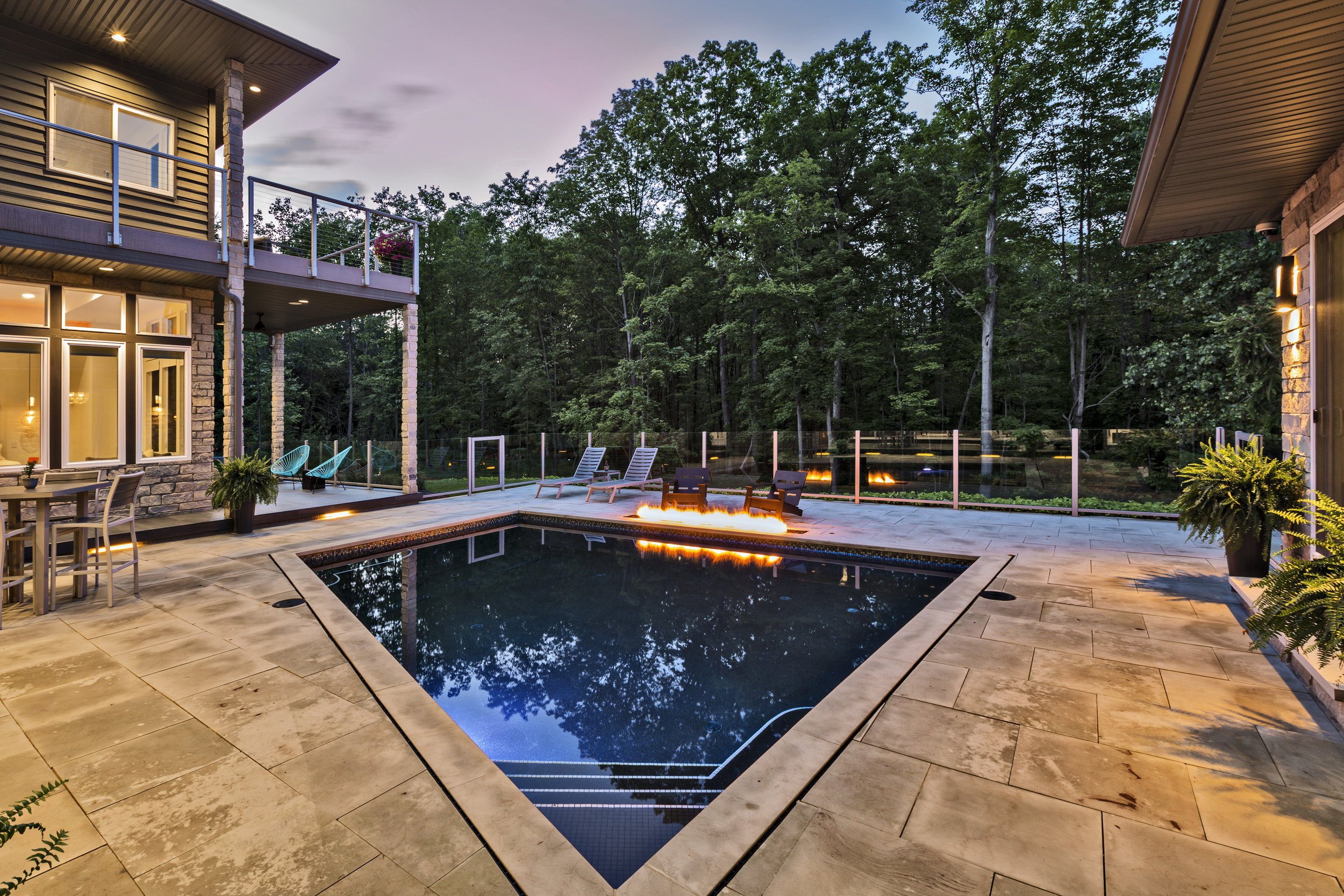 42 Canterbury Circle Amherst Ohio 44001 008.jpg
