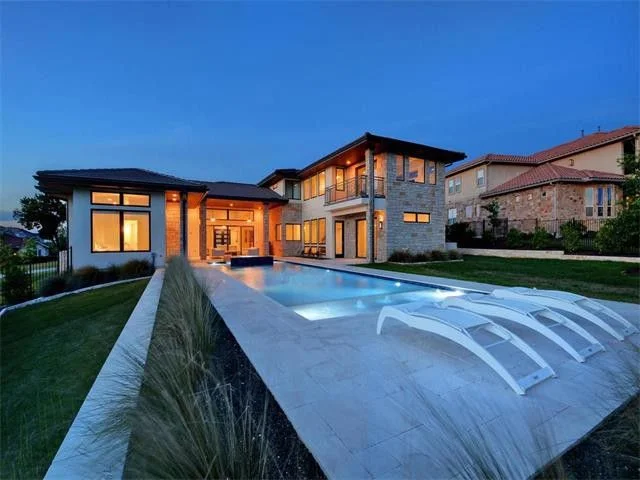 Ackland-Realtor-Pics (14).jpg