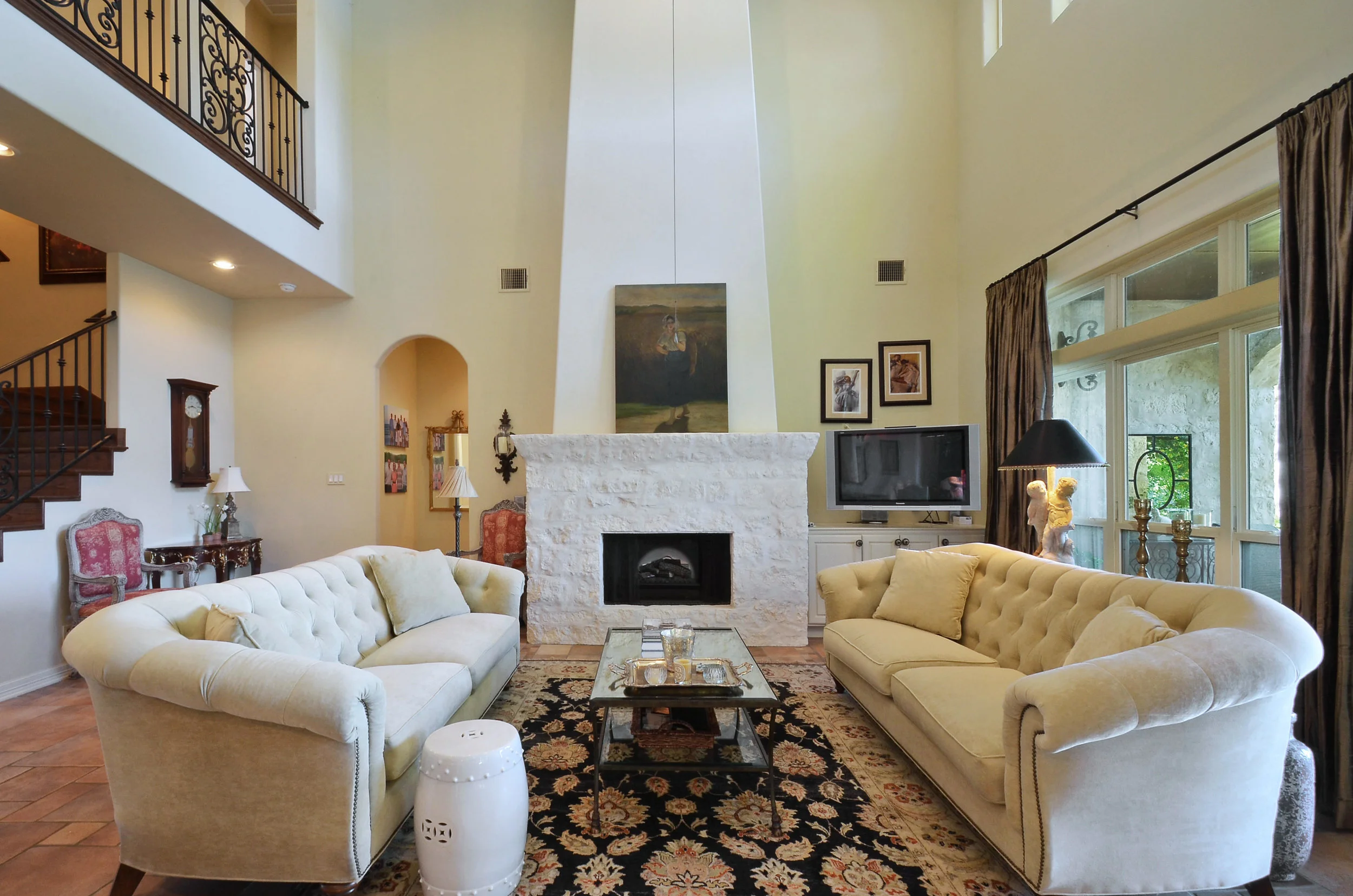 1754 Channel Road-print-006-Family Living 03-3696x2448-300dpi.jpg