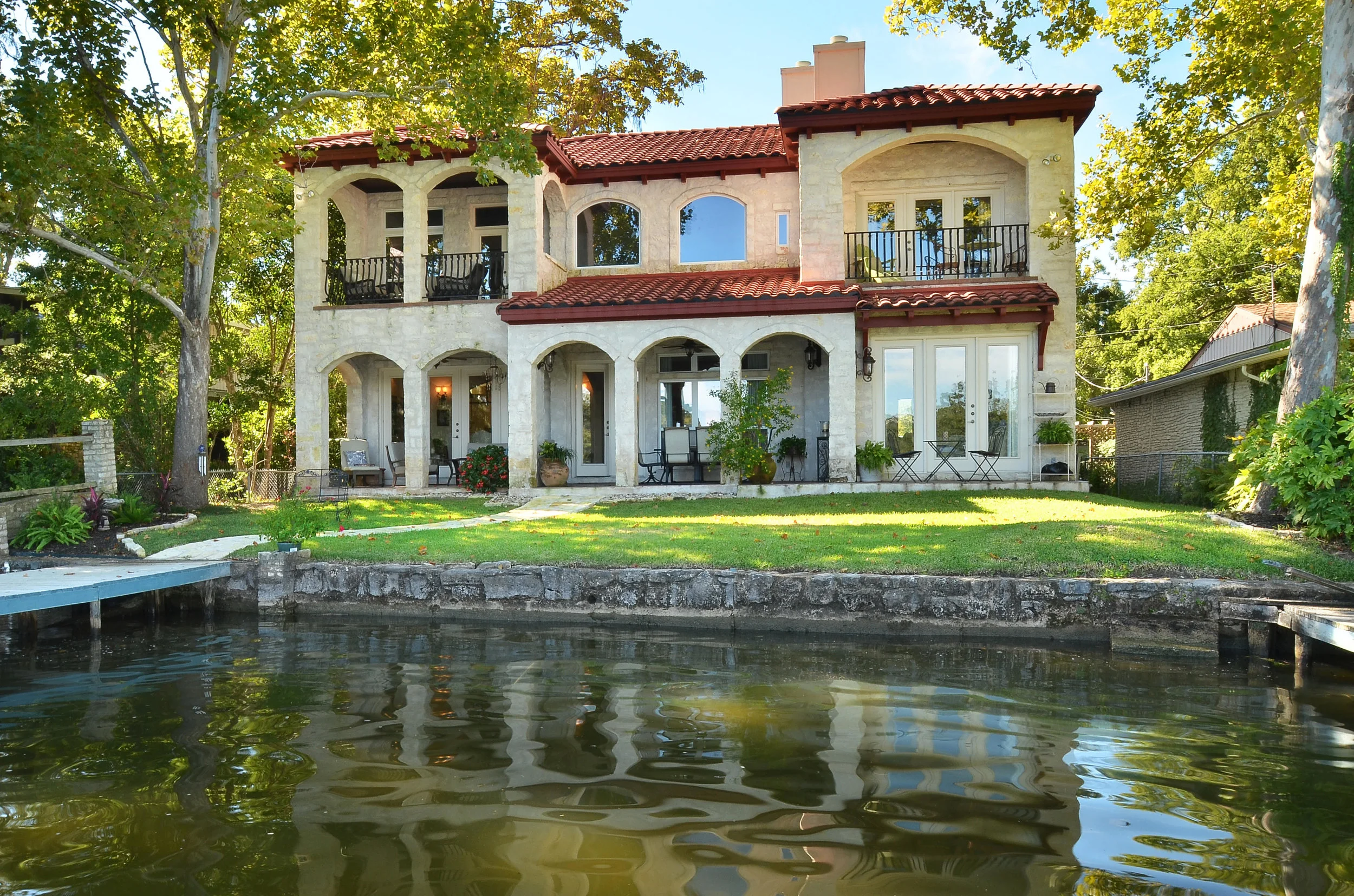1754 Channel Road-print-020-Rear Exterior 01-3697x2449-300dpi.jpg