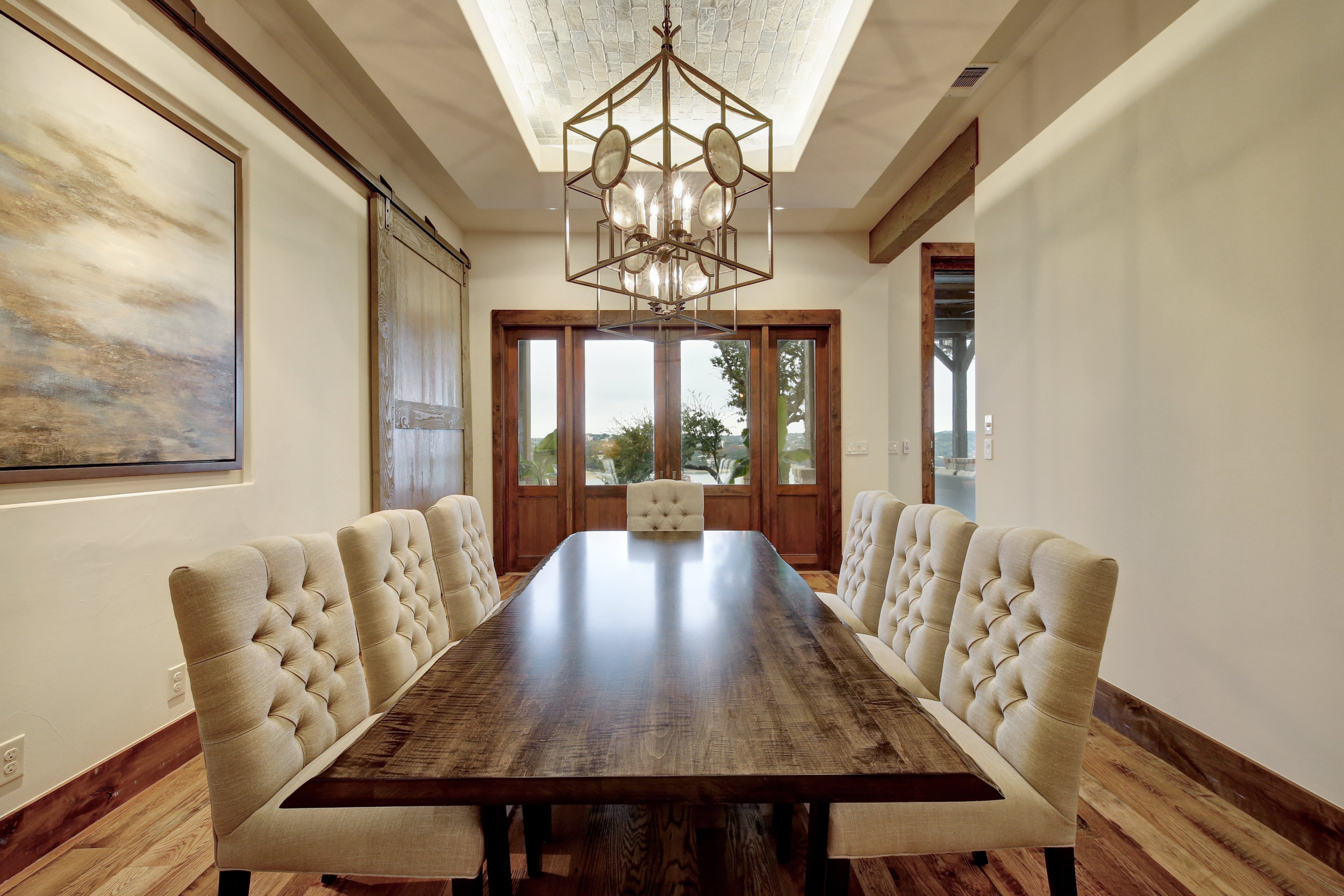 2101 Ruffian Heights Ln-print-010-18-Family Kitchen Dining 006-3840x2560-300dpi.jpg