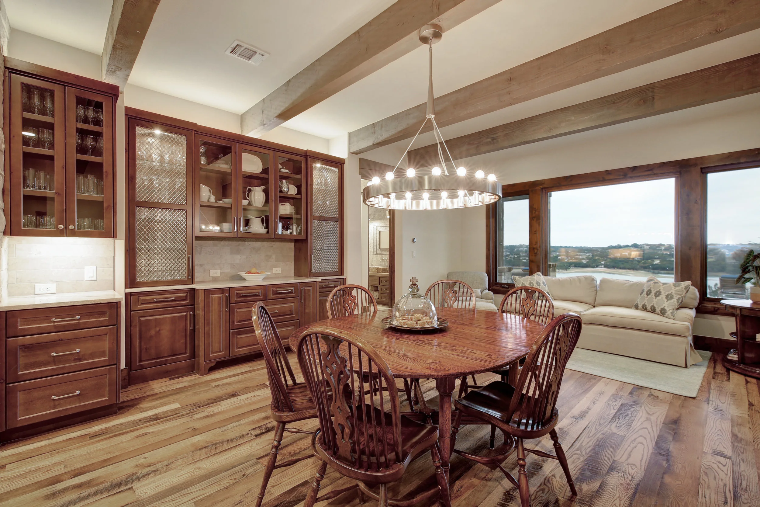2101 Ruffian Heights Ln-print-019-24-Family Kitchen Dining 015-3840x2560-300dpi.jpg