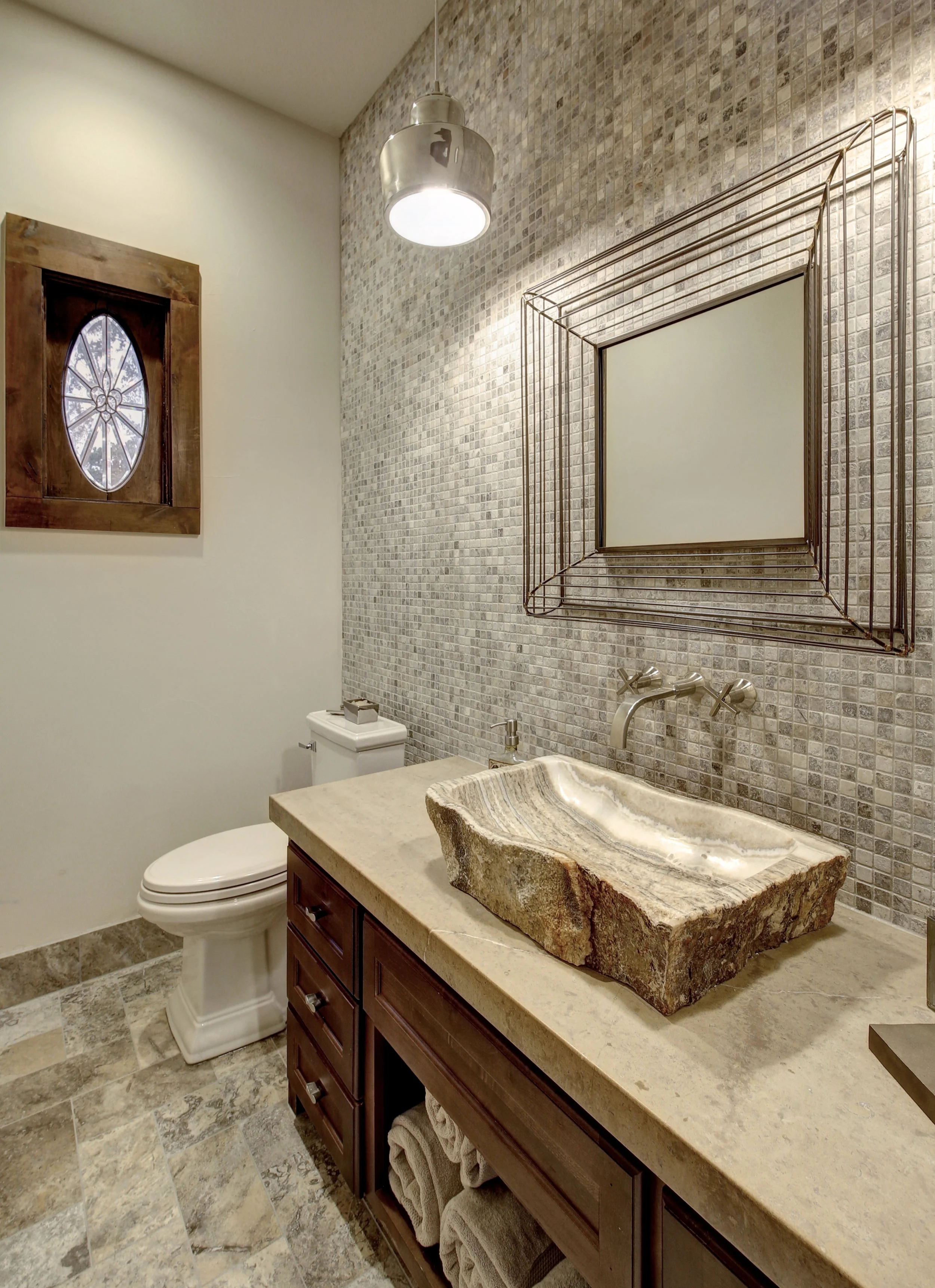 2101 Ruffian Heights Ln-print-041-25-Other Beds and Baths 008-2560x3528-300dpi.jpg