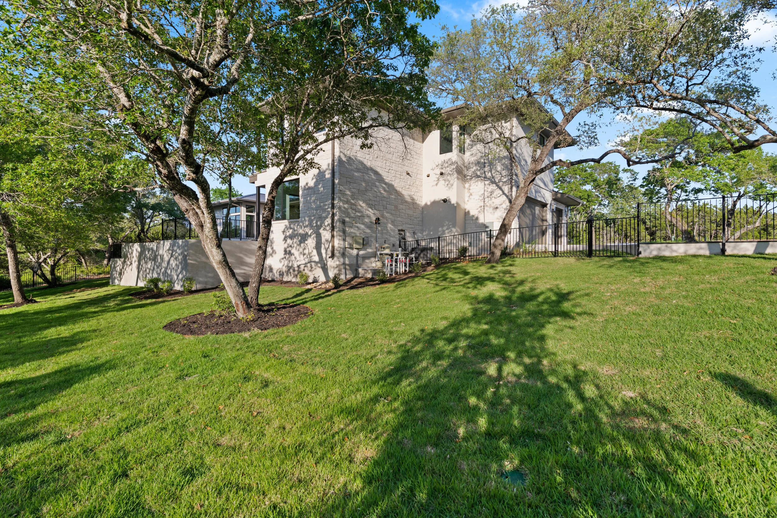 322 Delayne Drive_35.jpg