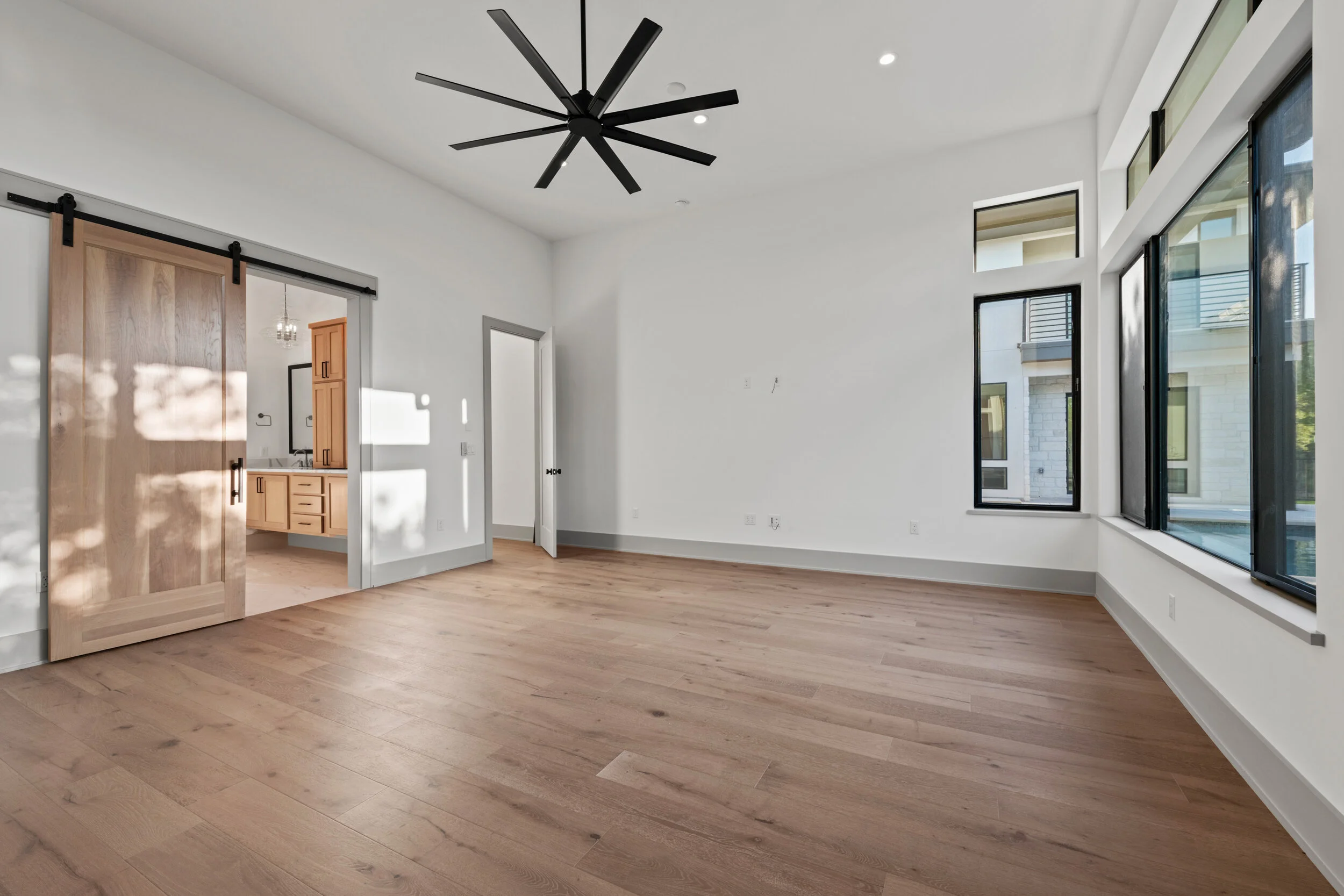 322 Delayne Drive_17.jpg