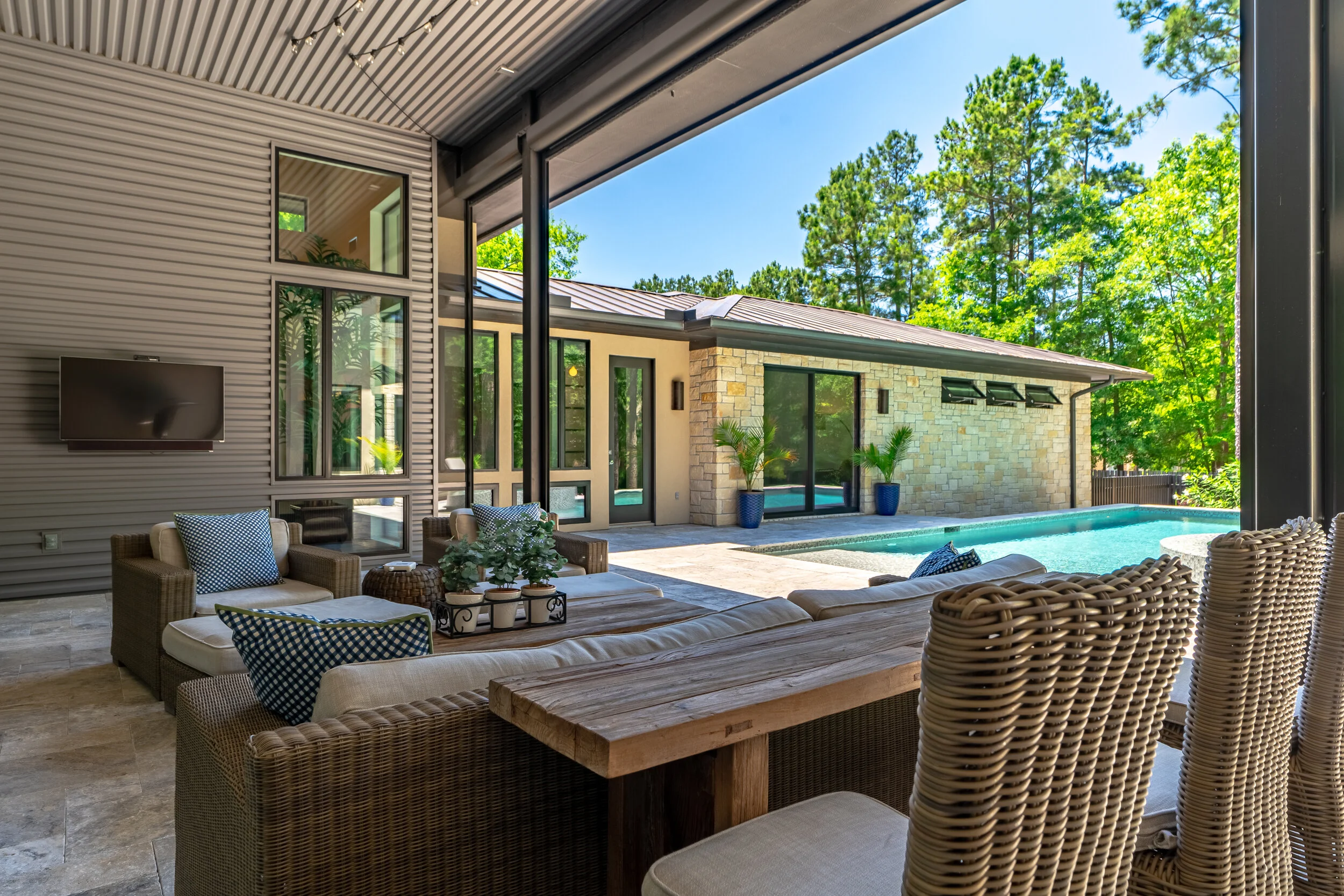 3155 Bentwater Dr W-Montgomery-022-Large.jpg