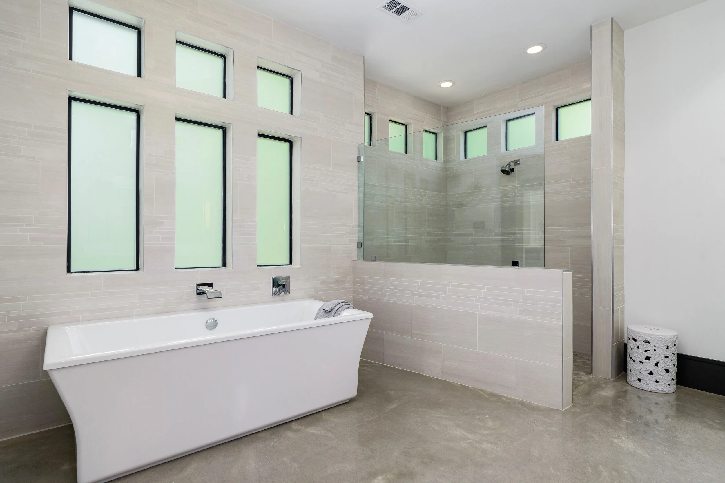 3155 Bentwater Dr W-Montgomery-057-Large.jpg