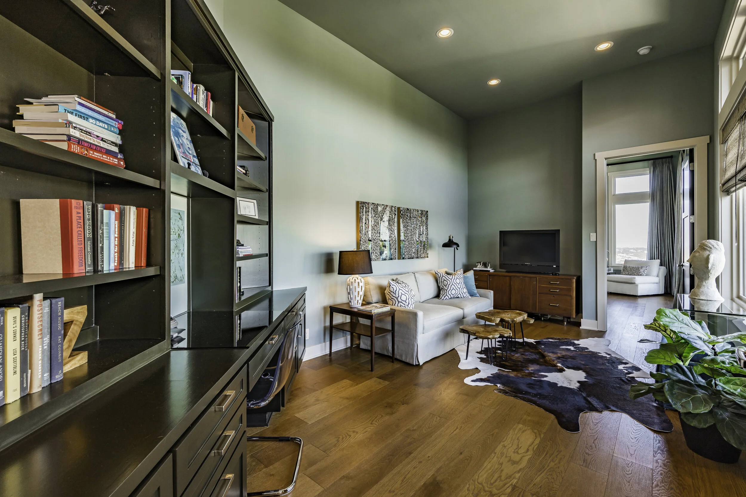 3669 Pawnee Pass Interior - Amber Hart - Oct 2018 -8.jpg