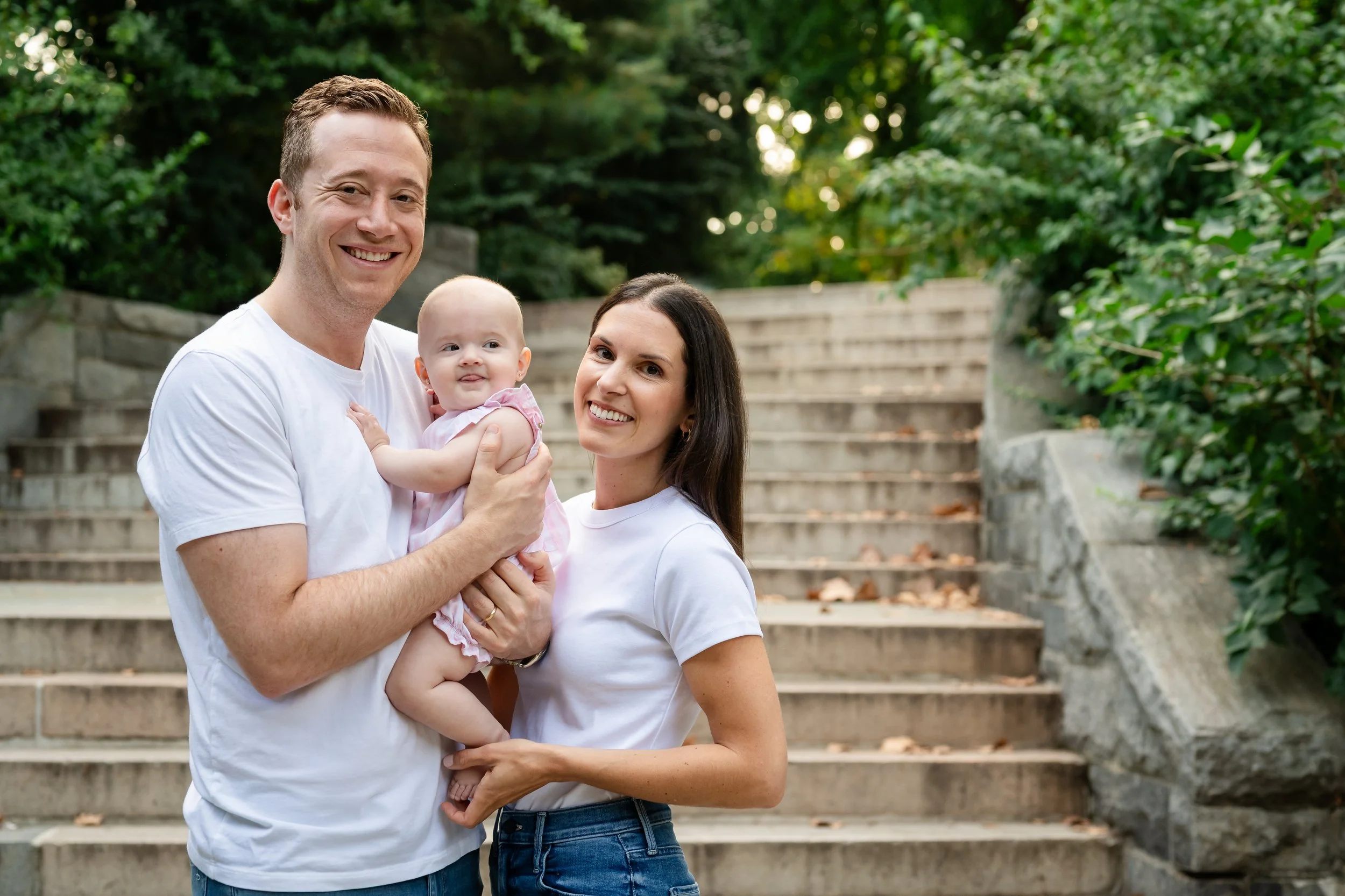 A Family Photo Session at Carl Schurz Park