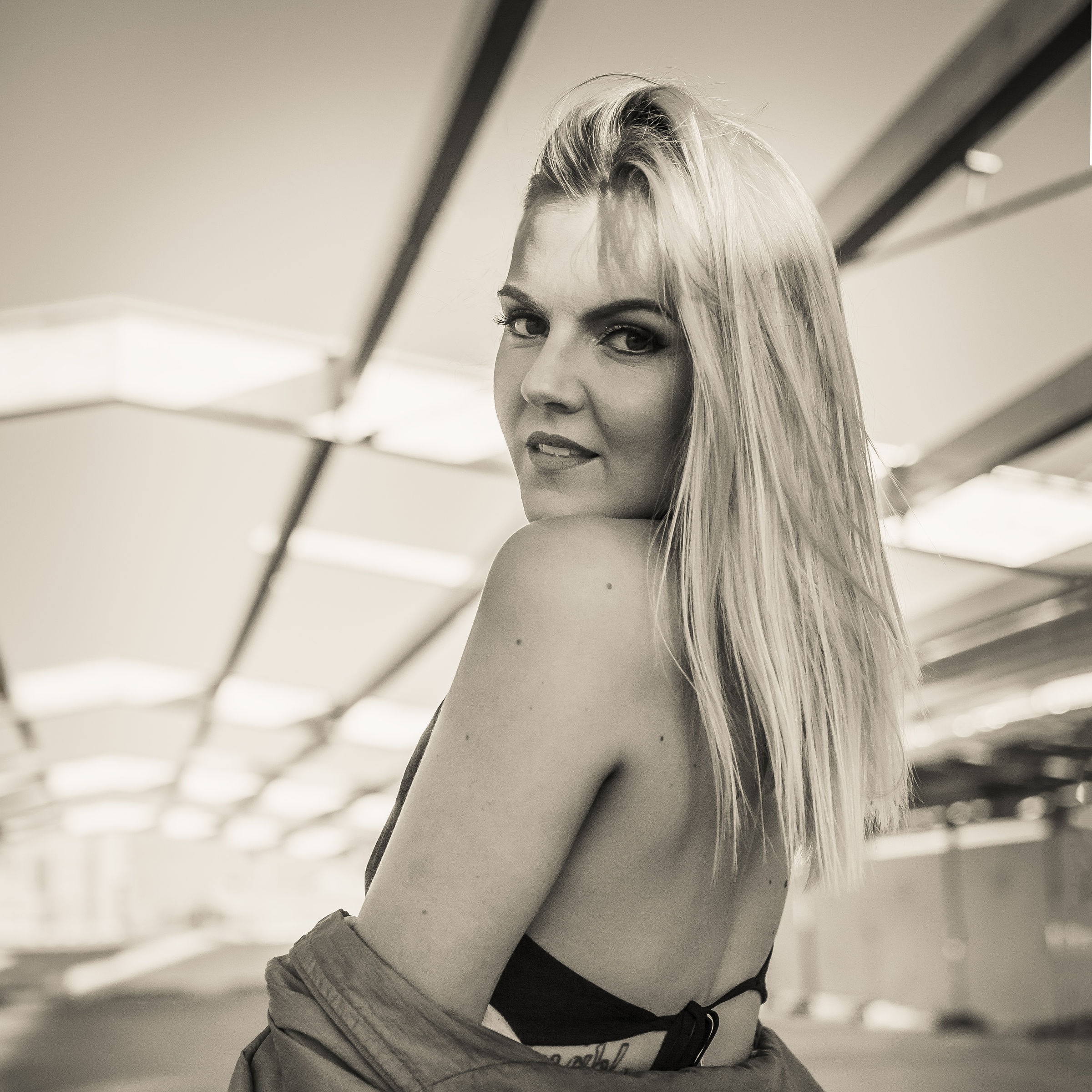 BROOKEY B DJ SUNSHINE COAST