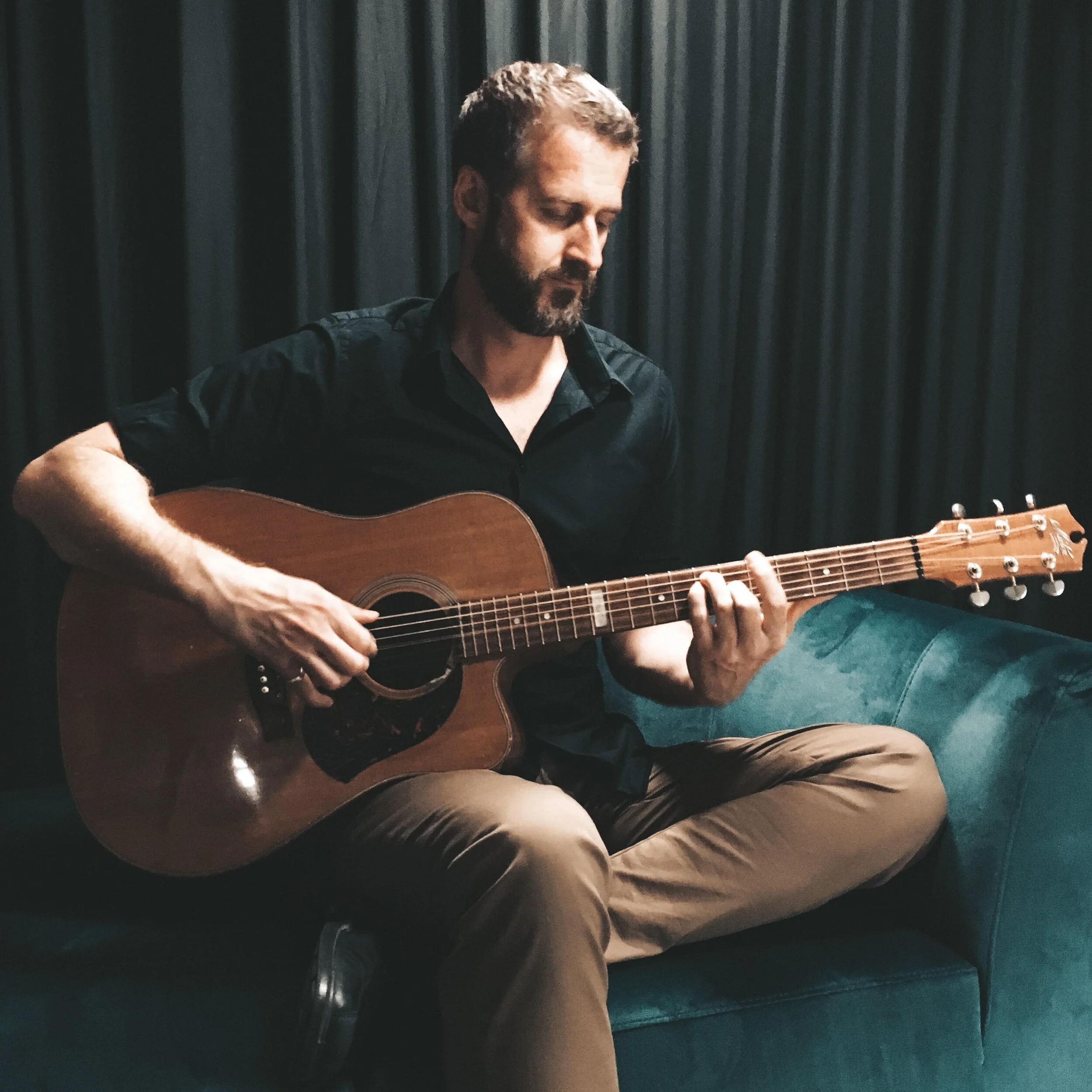 TYSON FAULKNER SOLO DUO TRIO BAND LIVE