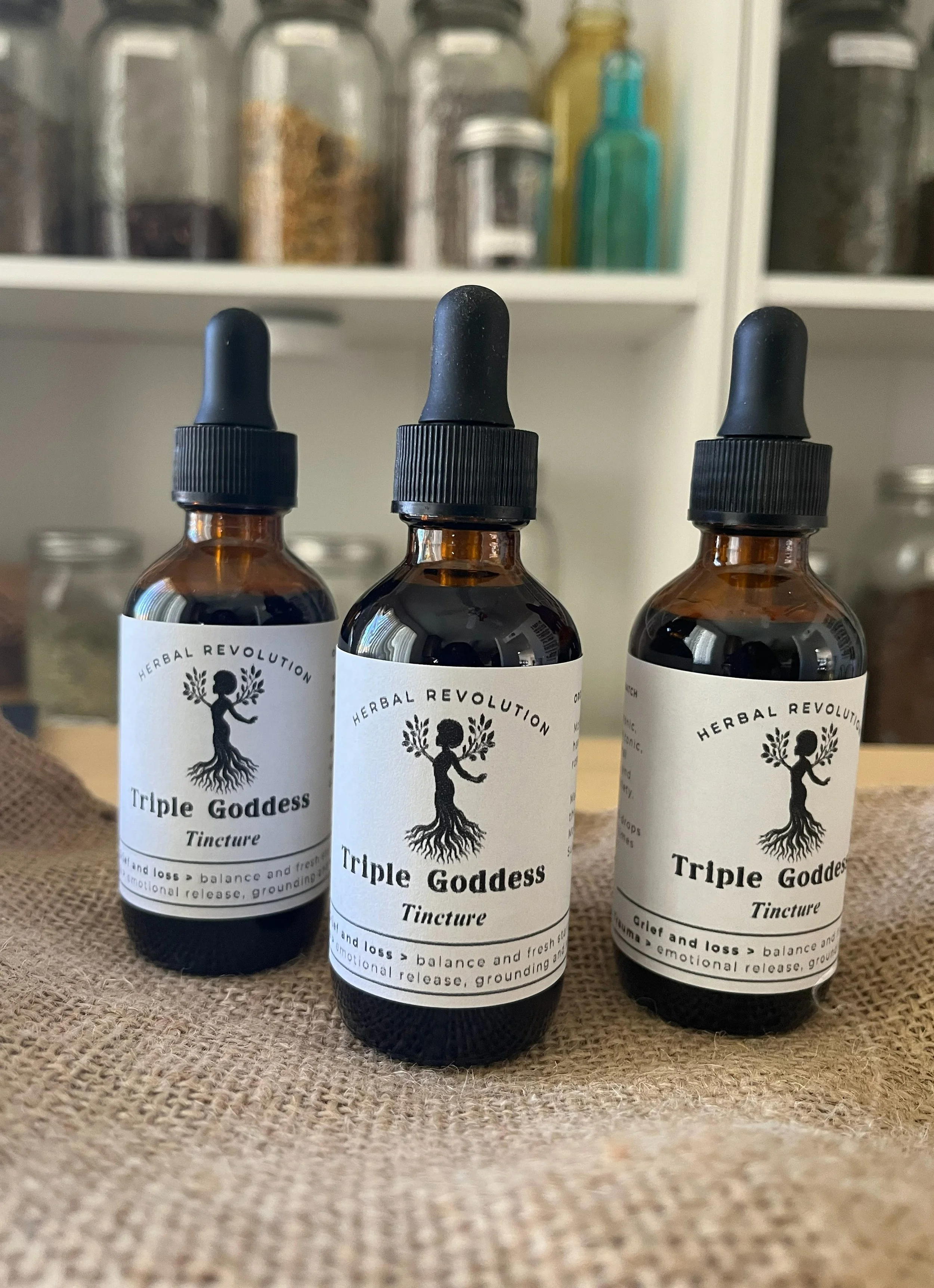 Triple-Goddess-Herbal-Tincture_0891.jpg