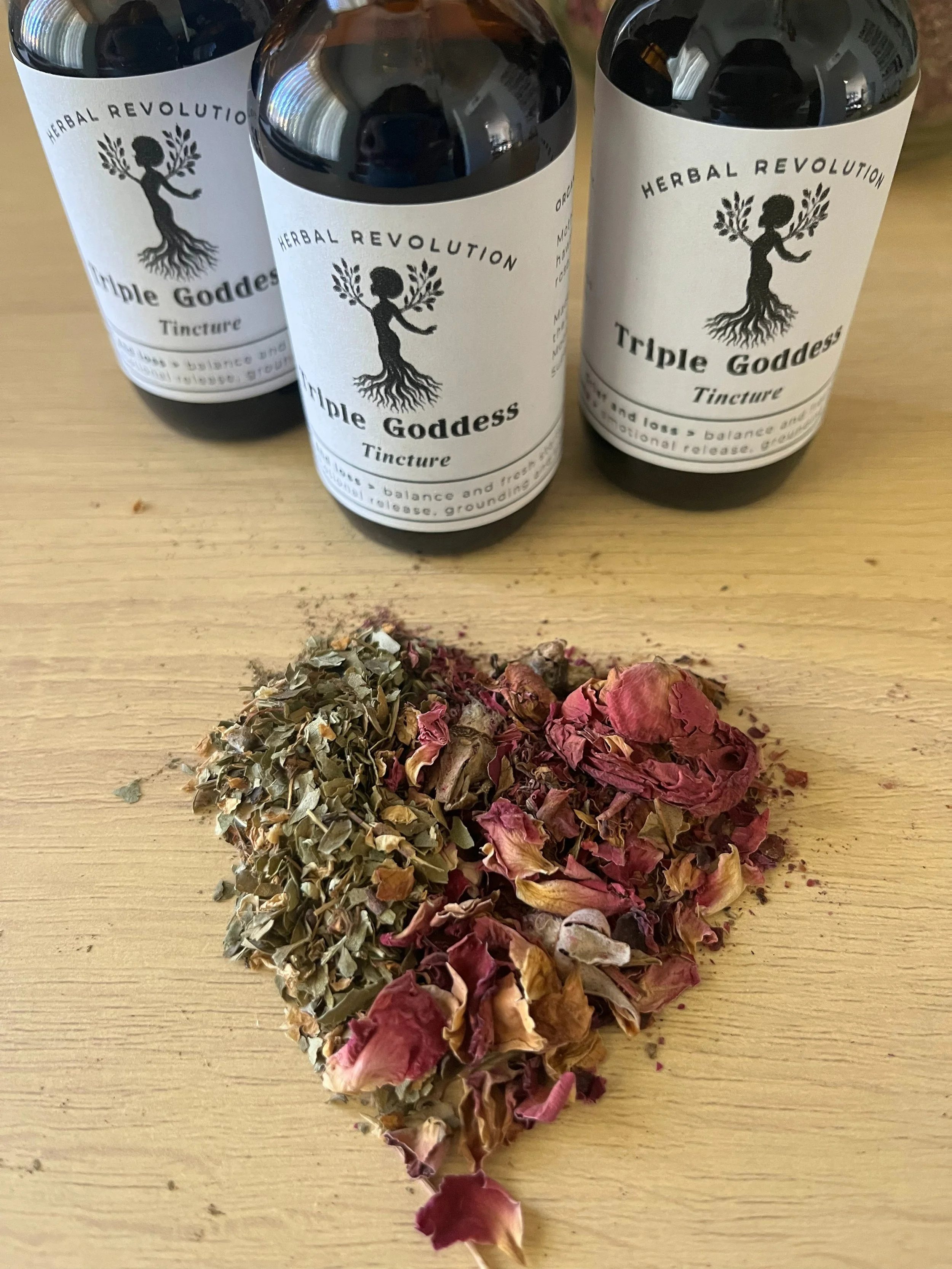 Triple-Goddess-Herbal-Tincture-Triad-with-heart-herbs_0899.jpg