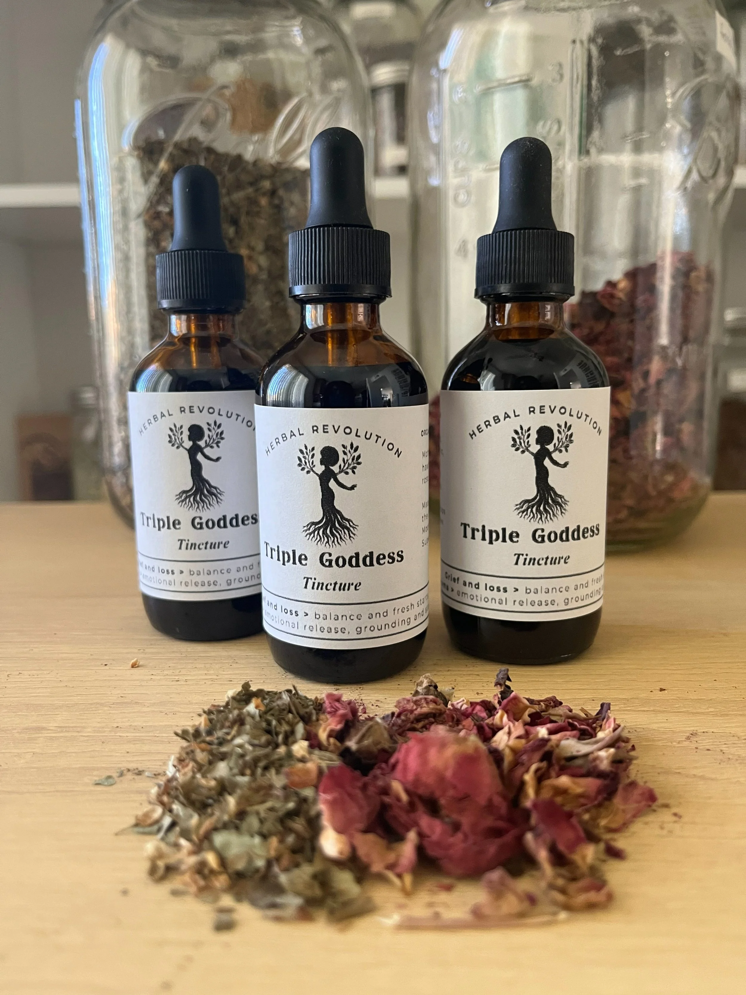 Triple-Goddess-Herbal-Tincture-Triad2-with-heart-herbs_0899.jpg