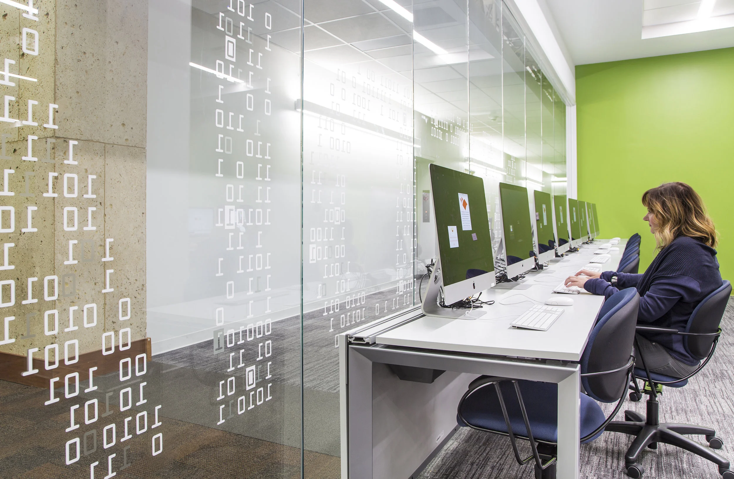 UTAustinLibrary_Media Lab 1.jpg