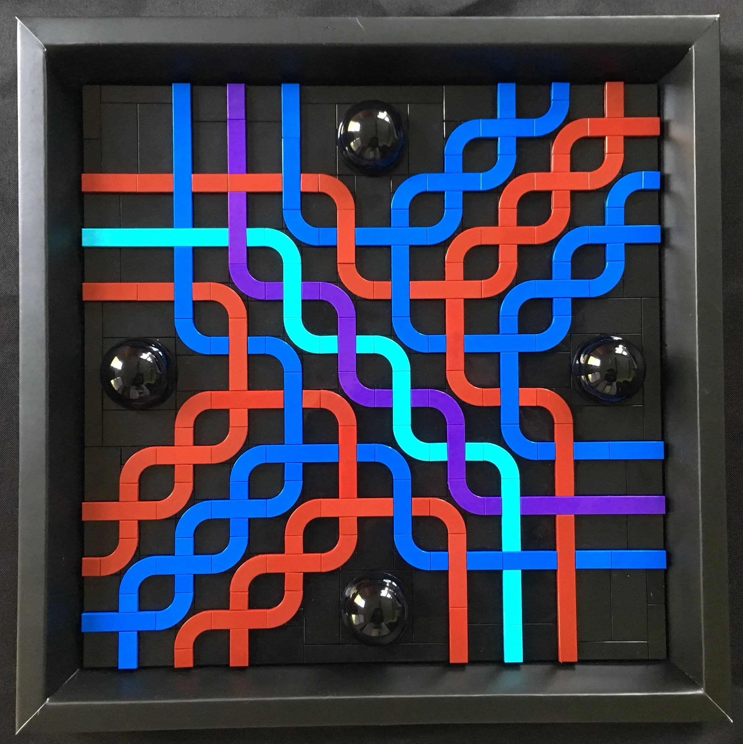 32x32 studs in Lego minifig frame