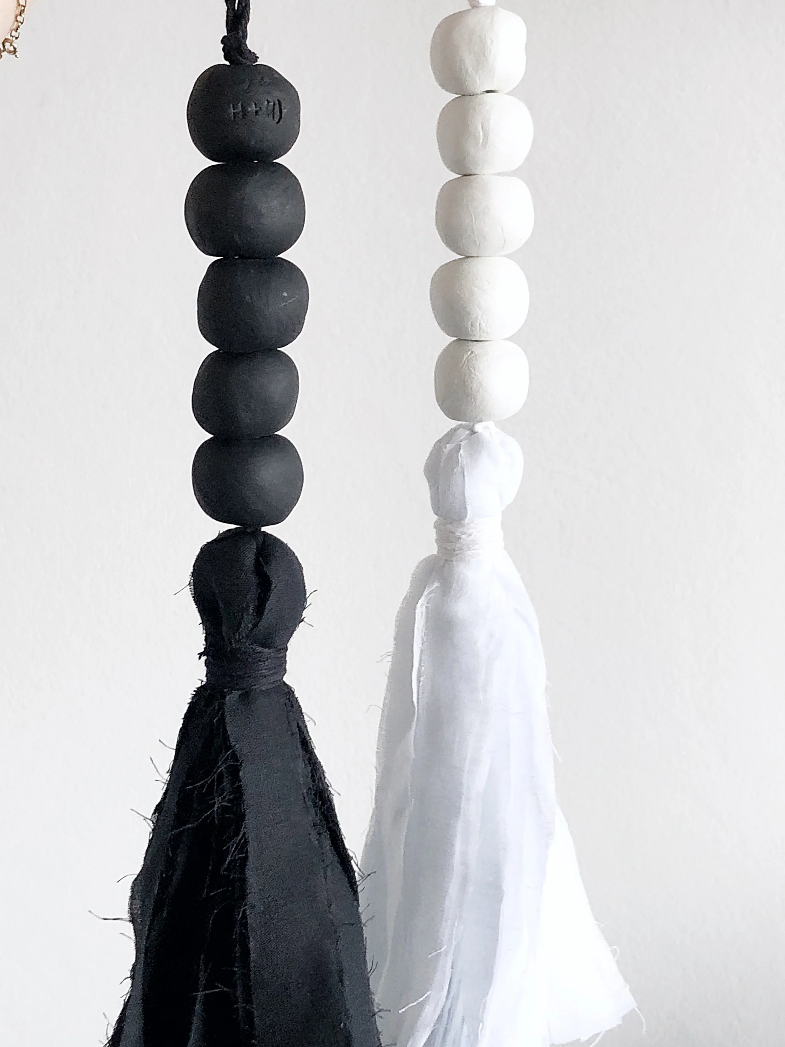 tassel muslin B&W.JPG