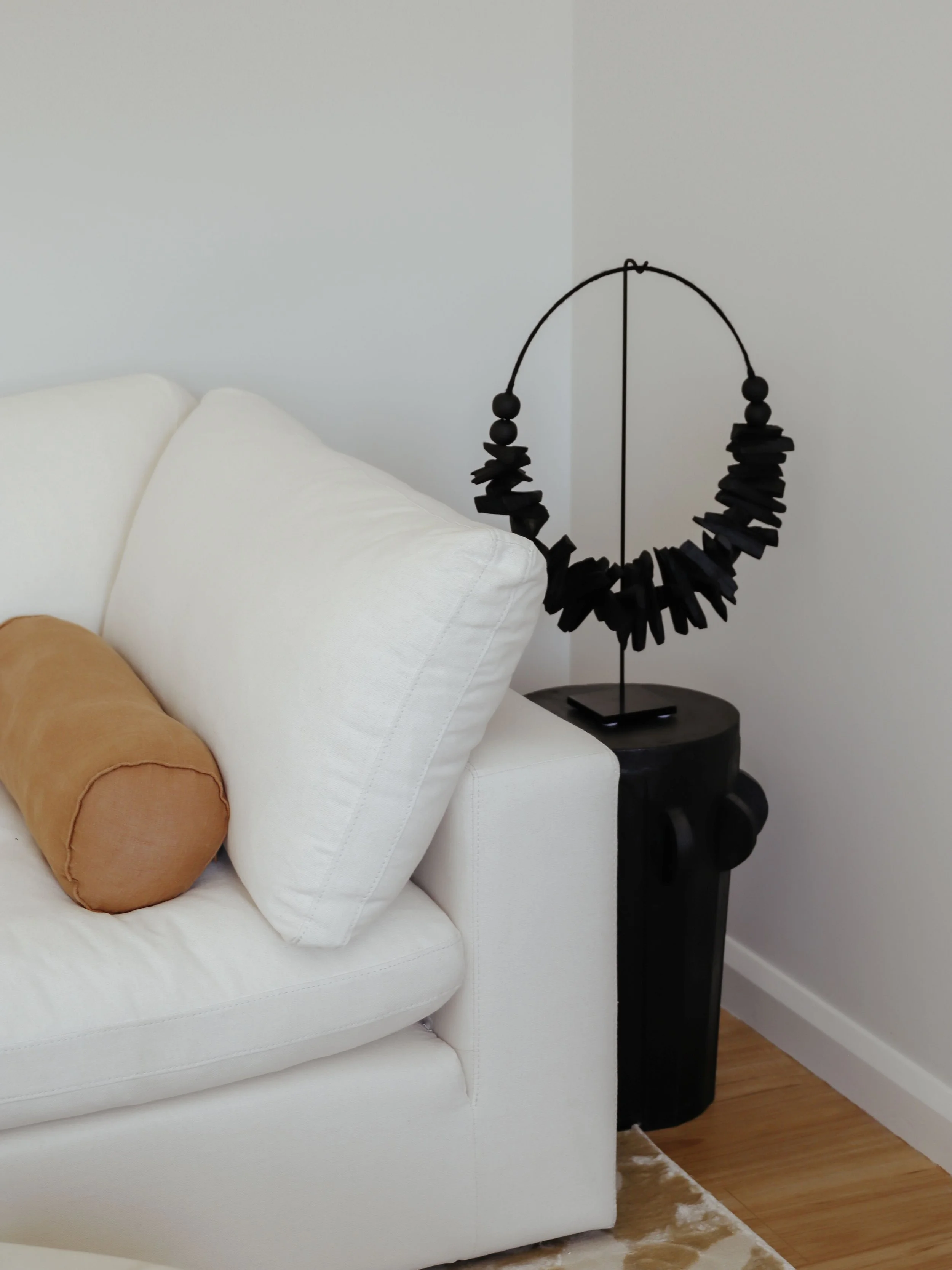 Black DW lounge angled.jpg