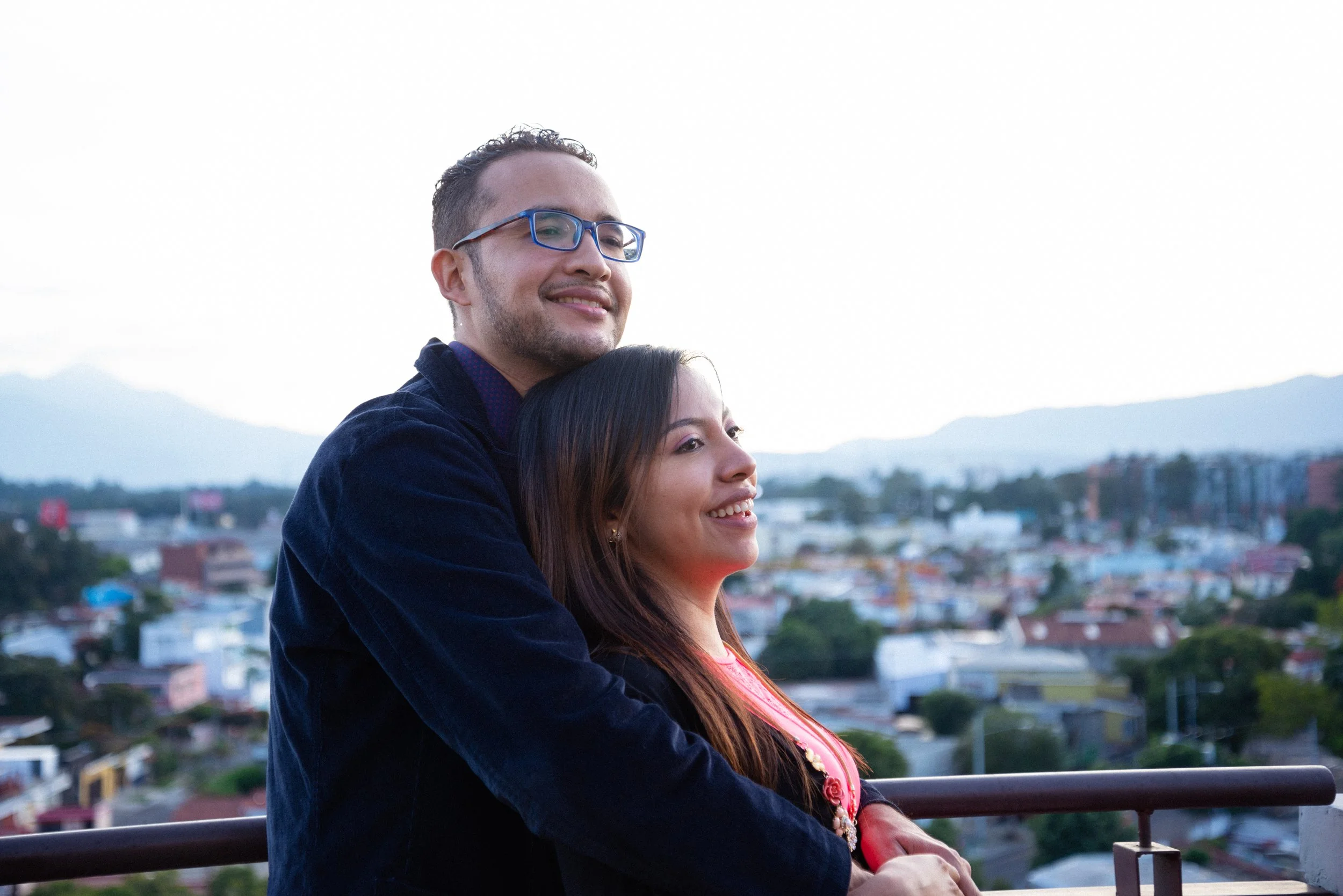  Marriage proposal in Guatemala City on the top level of a building watching a sunset. Congratulations Jorge and Joselyn, I really enjoyed this day. 