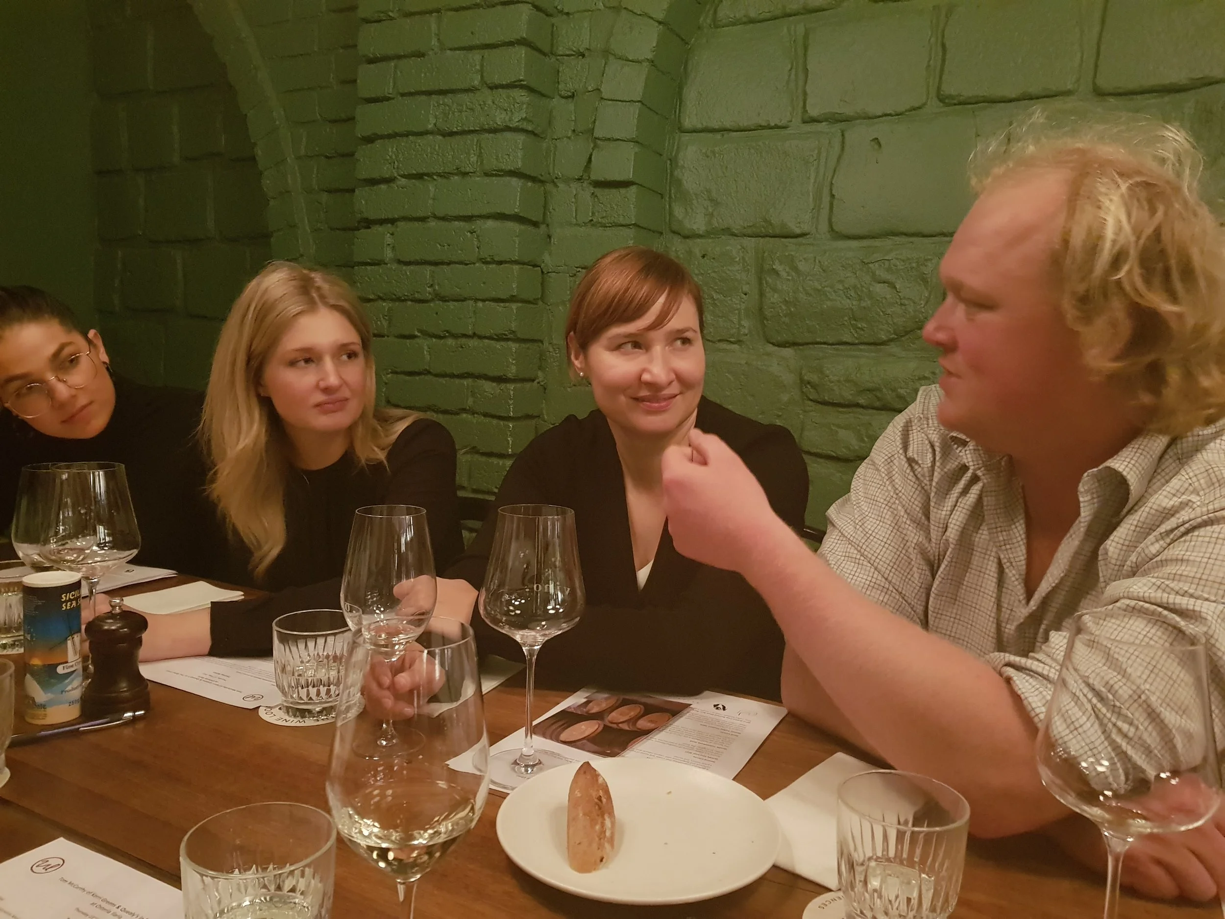  An evening with Tom McCarthy, Quealy and Kerri Greens winemaker, Mornington Peninsula 