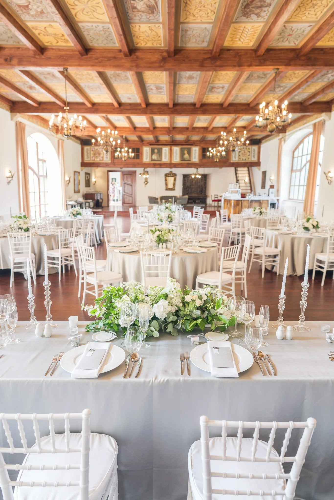 Wedding_Zuzana_and_Clement_Nimerice_Castle_00004.jpg