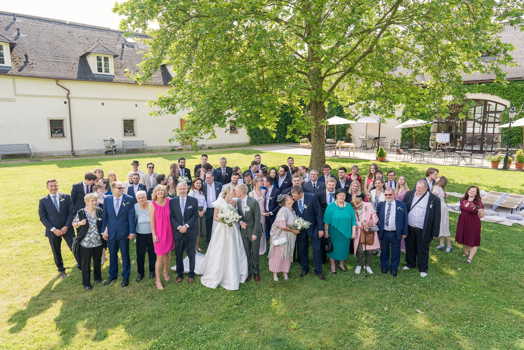 Wedding_Zuzana_and_Clement_Nimerice_Castle_00042.jpg