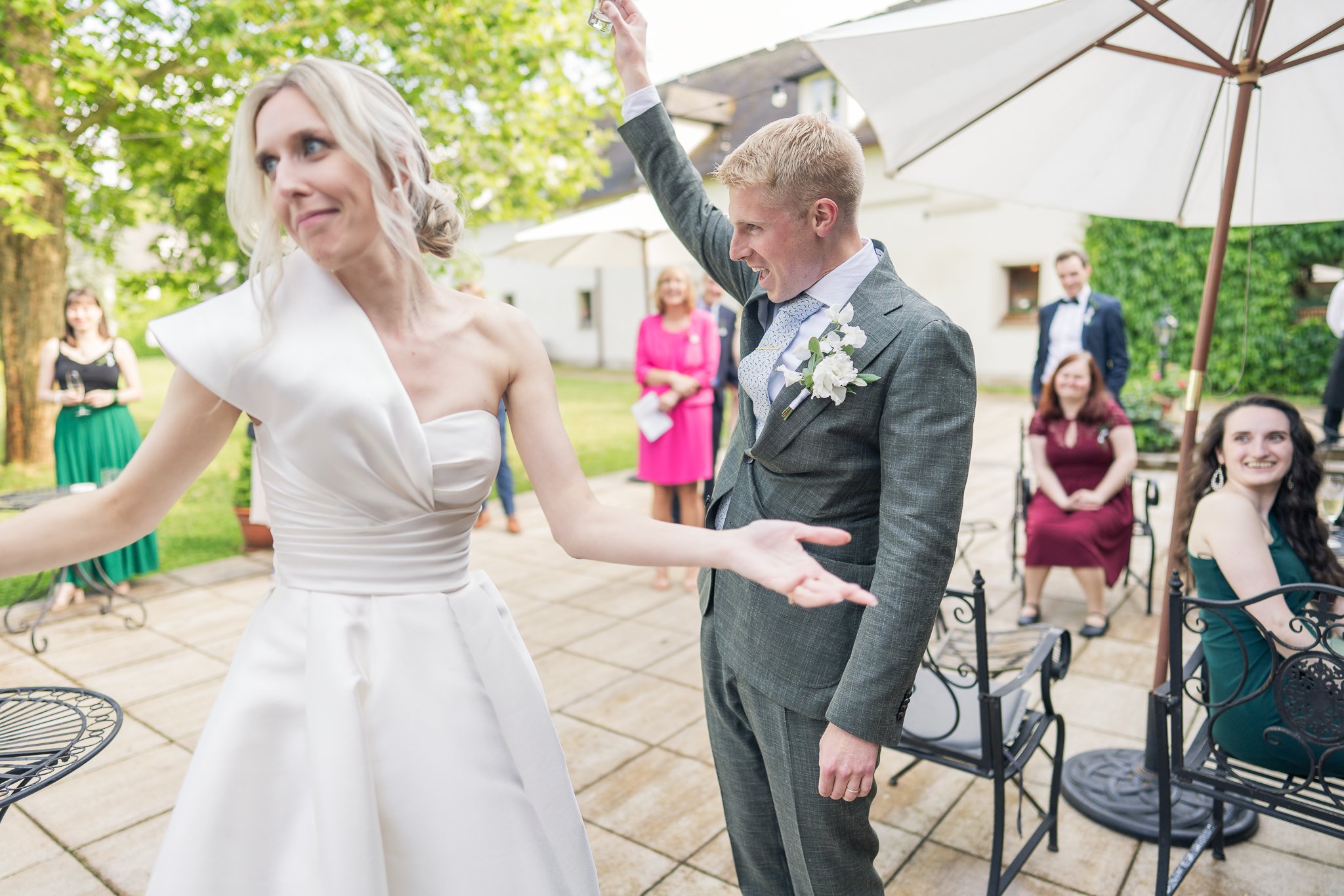Wedding_Zuzana_and_Clement_Nimerice_Castle_00050.jpg